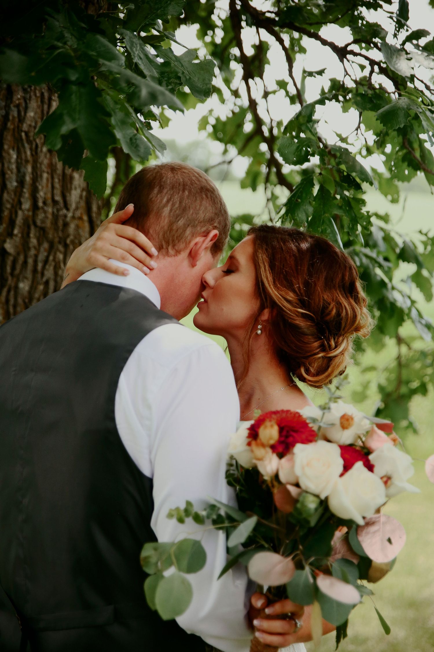 Fergus Falls Wedding Photographer