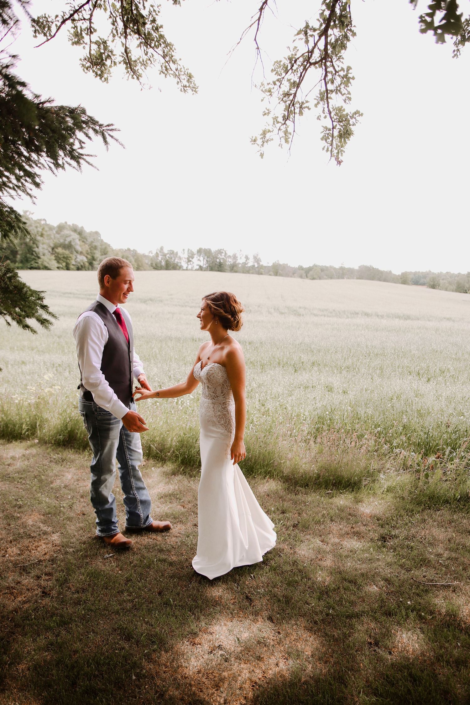 Fergus Falls Wedding Photographer
