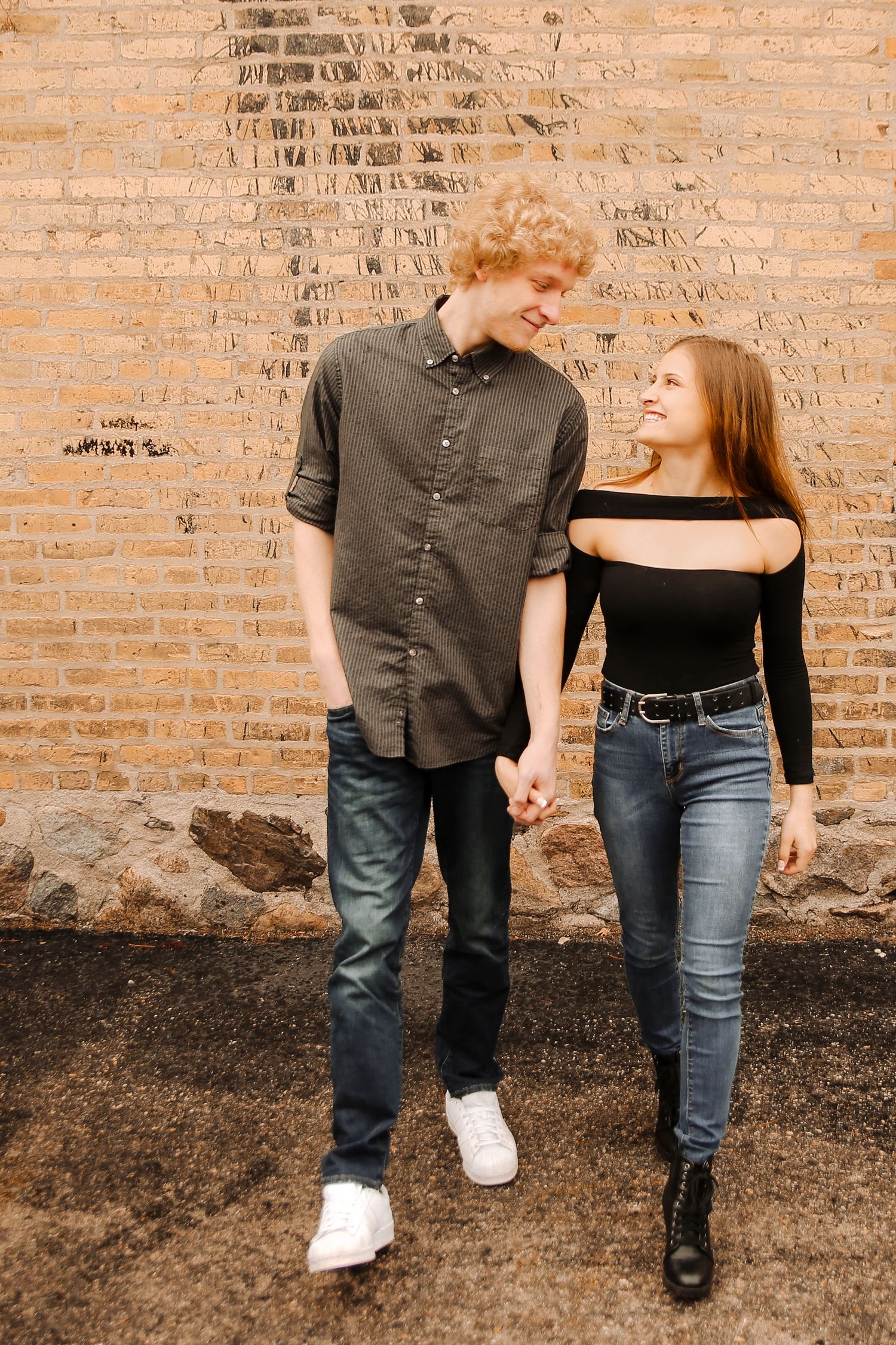 Fergus Falls Couple Photographer