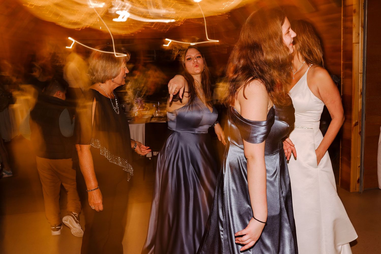 Fergus Falls Wedding Photographer