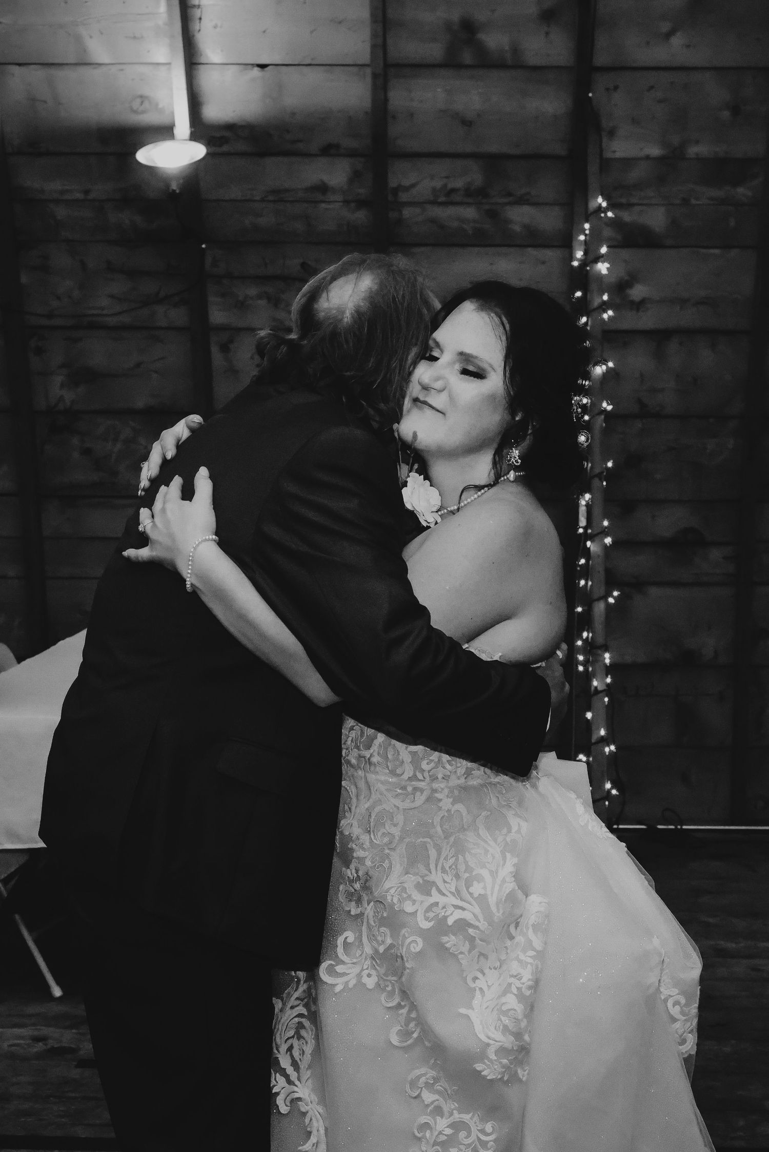 Detroit Lakes Wedding Photographer