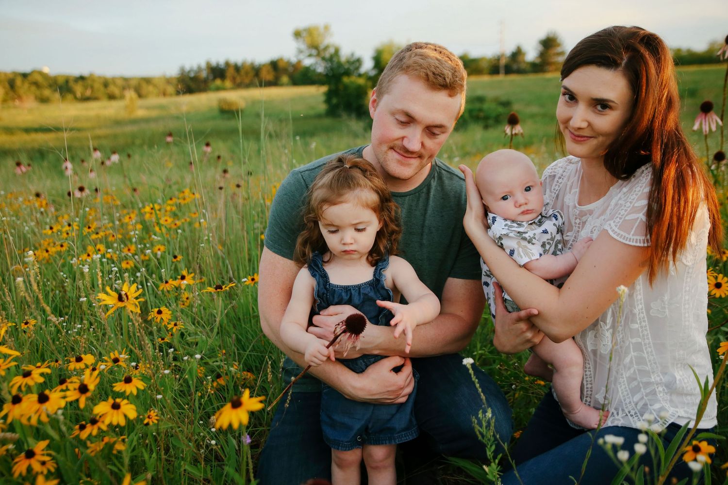 Minnesota Family Photographer. Central Minnesota Family Photographer. Family Photos.
