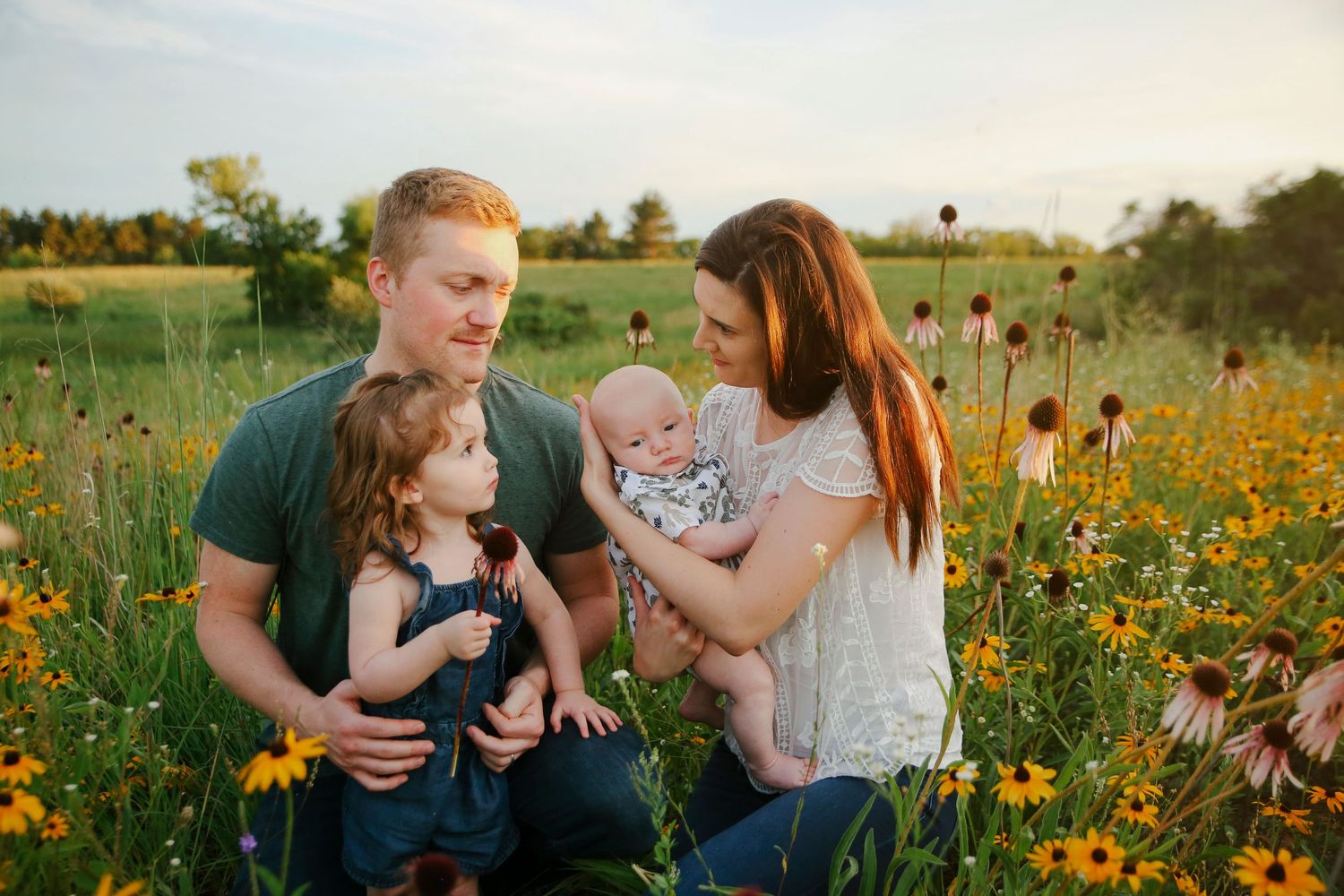 Minnesota Family Photographer. Central Minnesota Family Photographer. Family Photos.