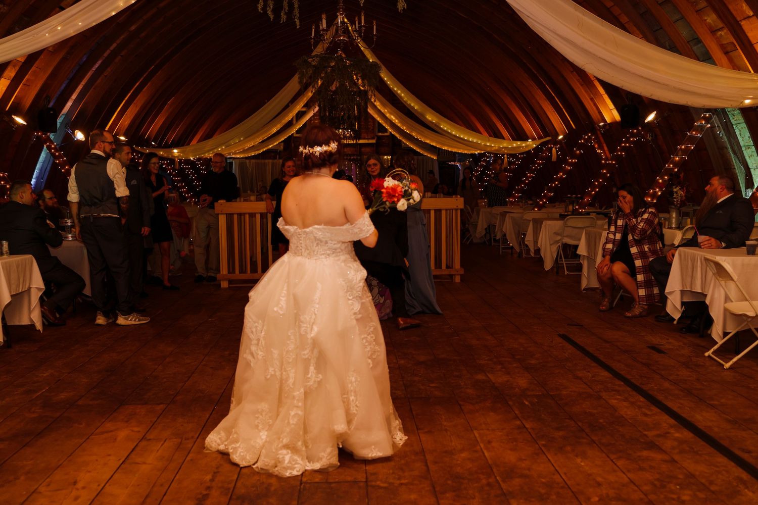 Detroit Lakes Wedding Photographer