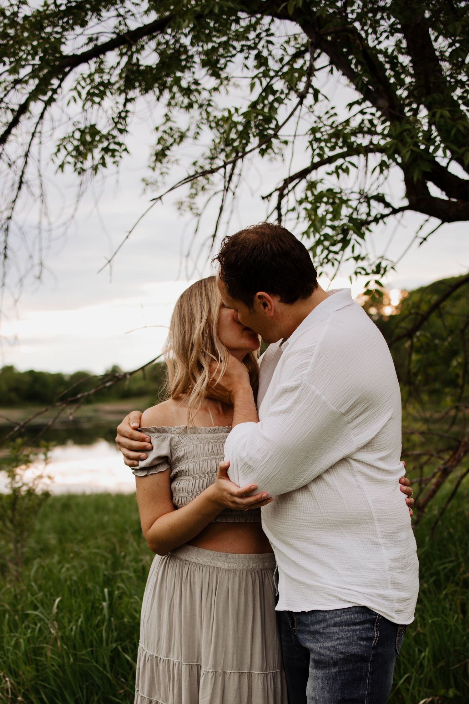 Fergus Falls Couple Photographer