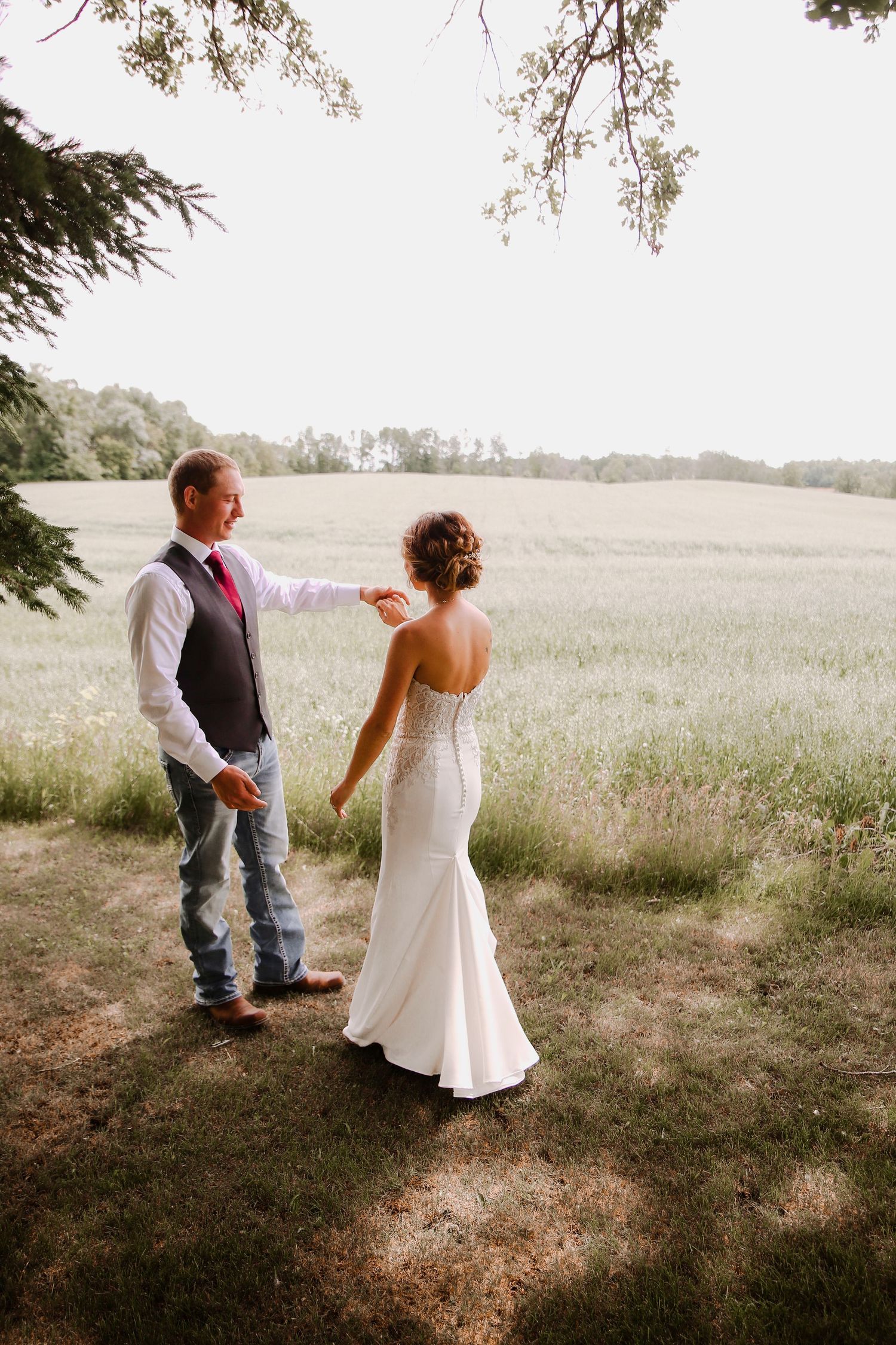 Fergus Falls Wedding Photographer