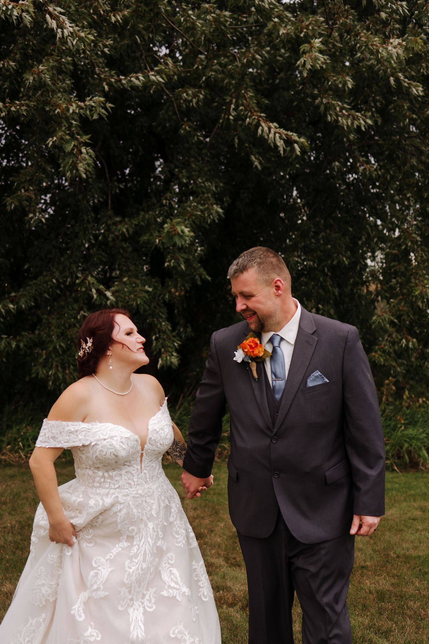 Detroit Lakes Wedding Photographer
