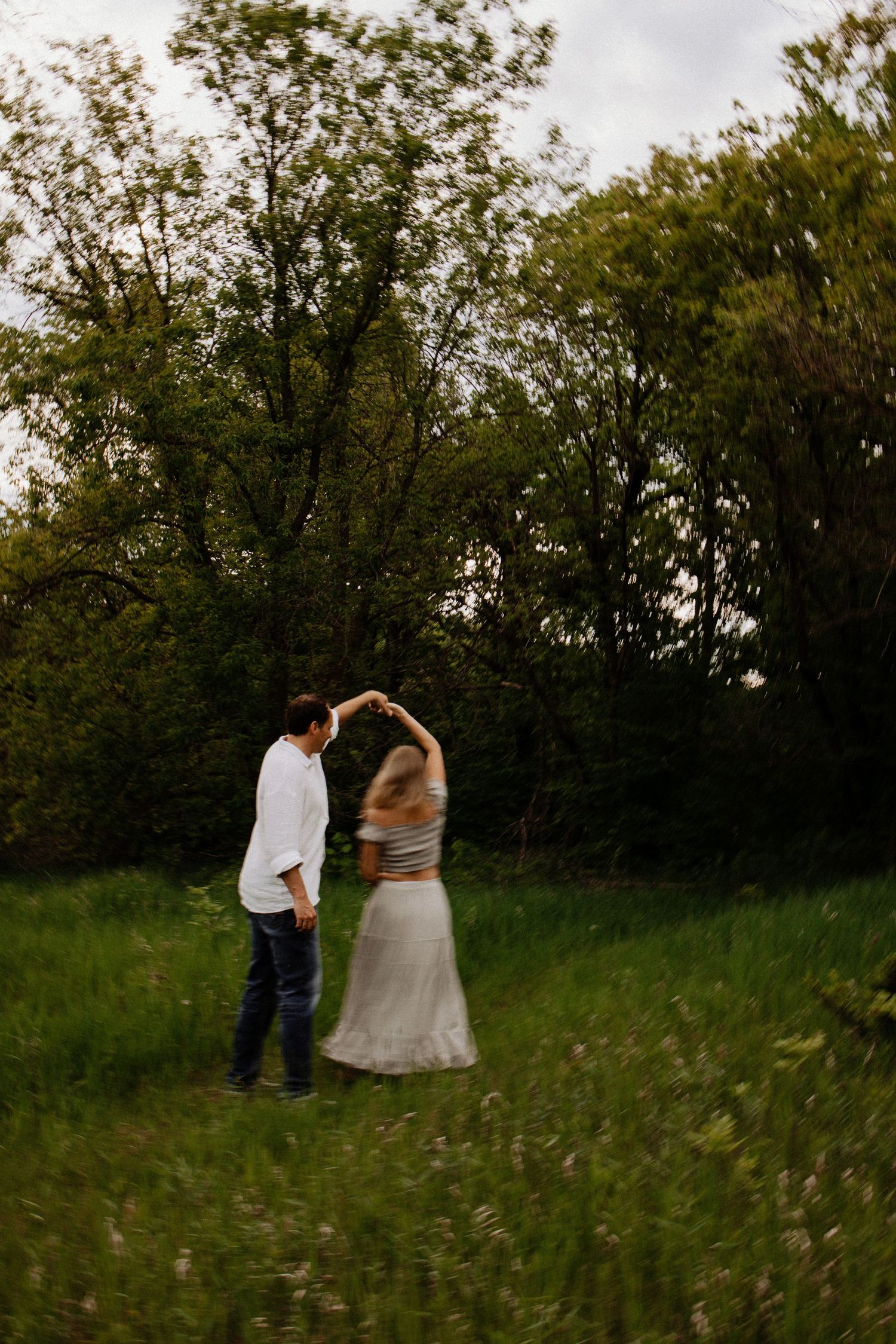 Fergus Falls Couple Photographer
