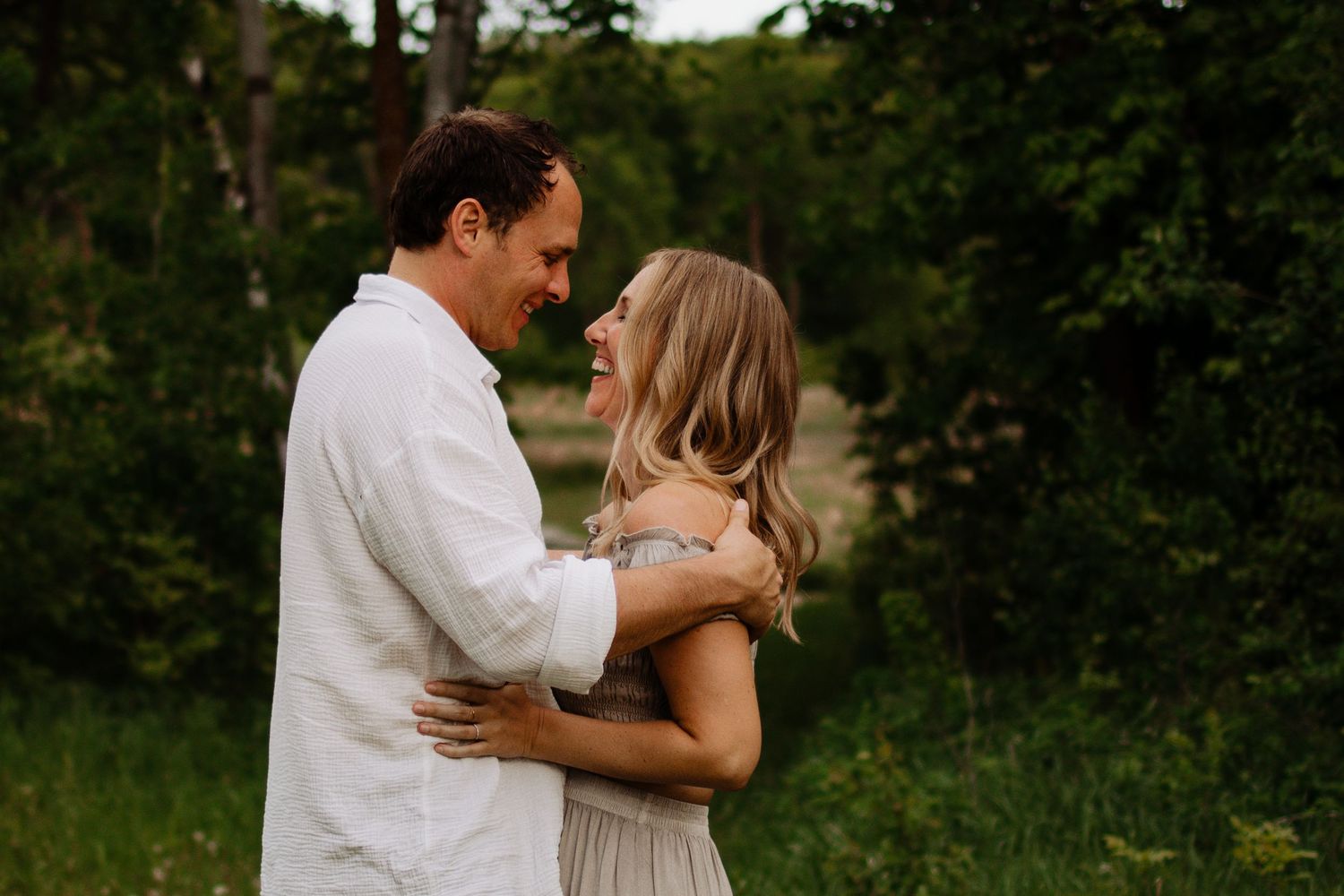 Fergus Falls Couple Photographer