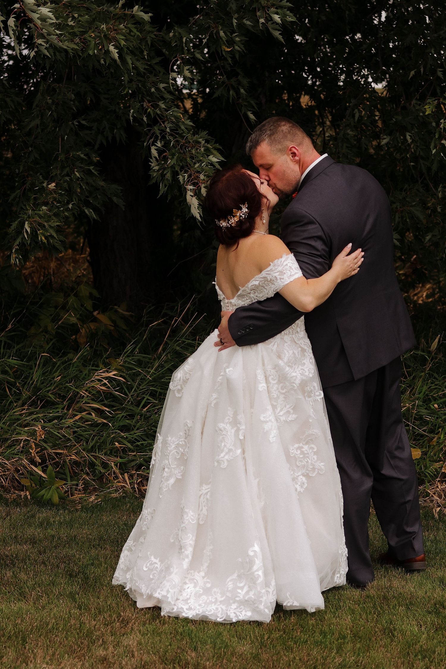 Detroit Lakes Wedding Photographer