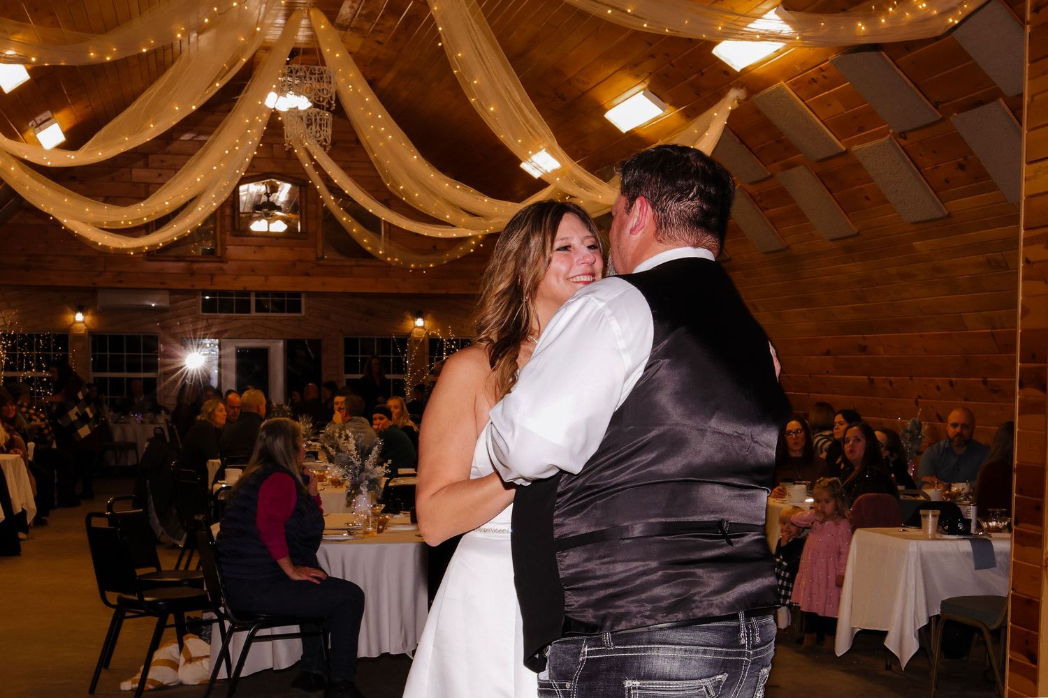 Fergus Falls Wedding Photographer