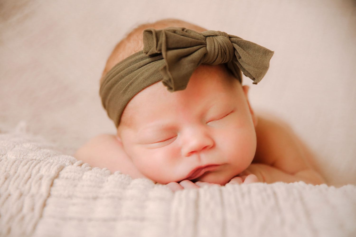 Minnesota Newborn and Lifestyle Photographer