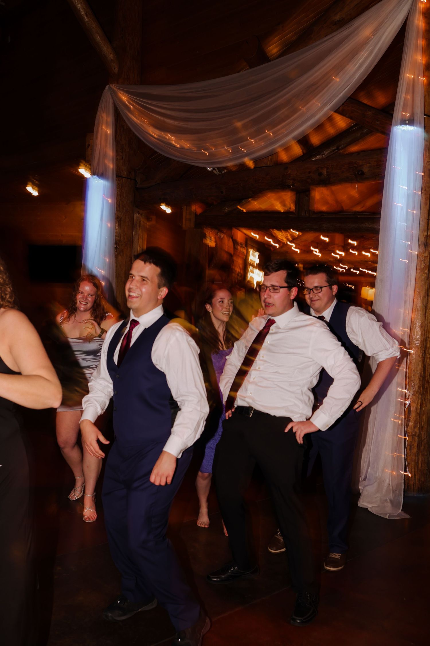 Minnesota Wedding Photographer. Minnesota Photographer. Midwest Wedding Photographer. Fergus Falls Wedding Photographer.