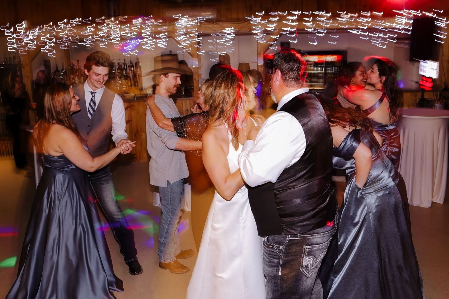 Fergus Falls Wedding Photographer