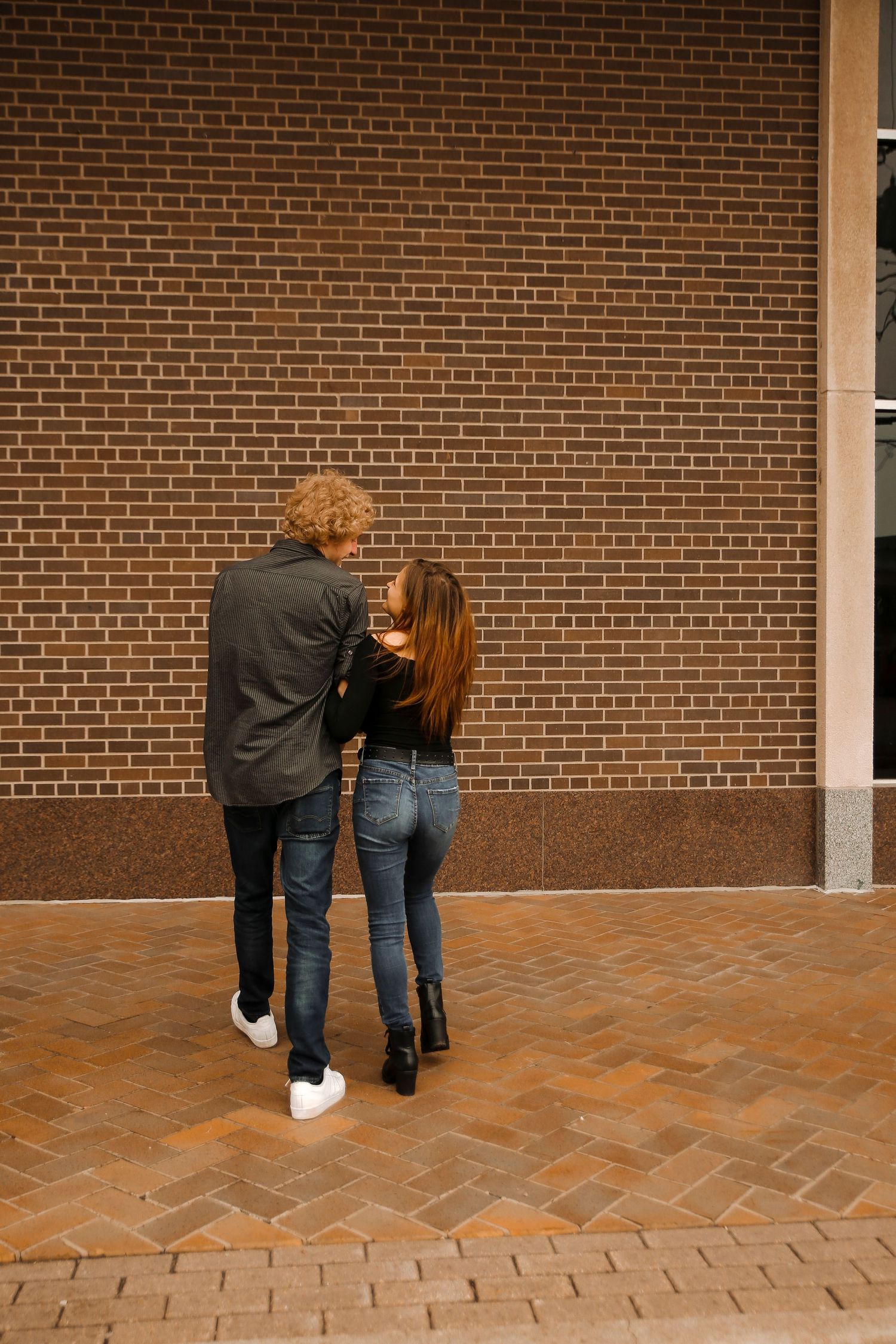 Fergus Falls Couple Photographer