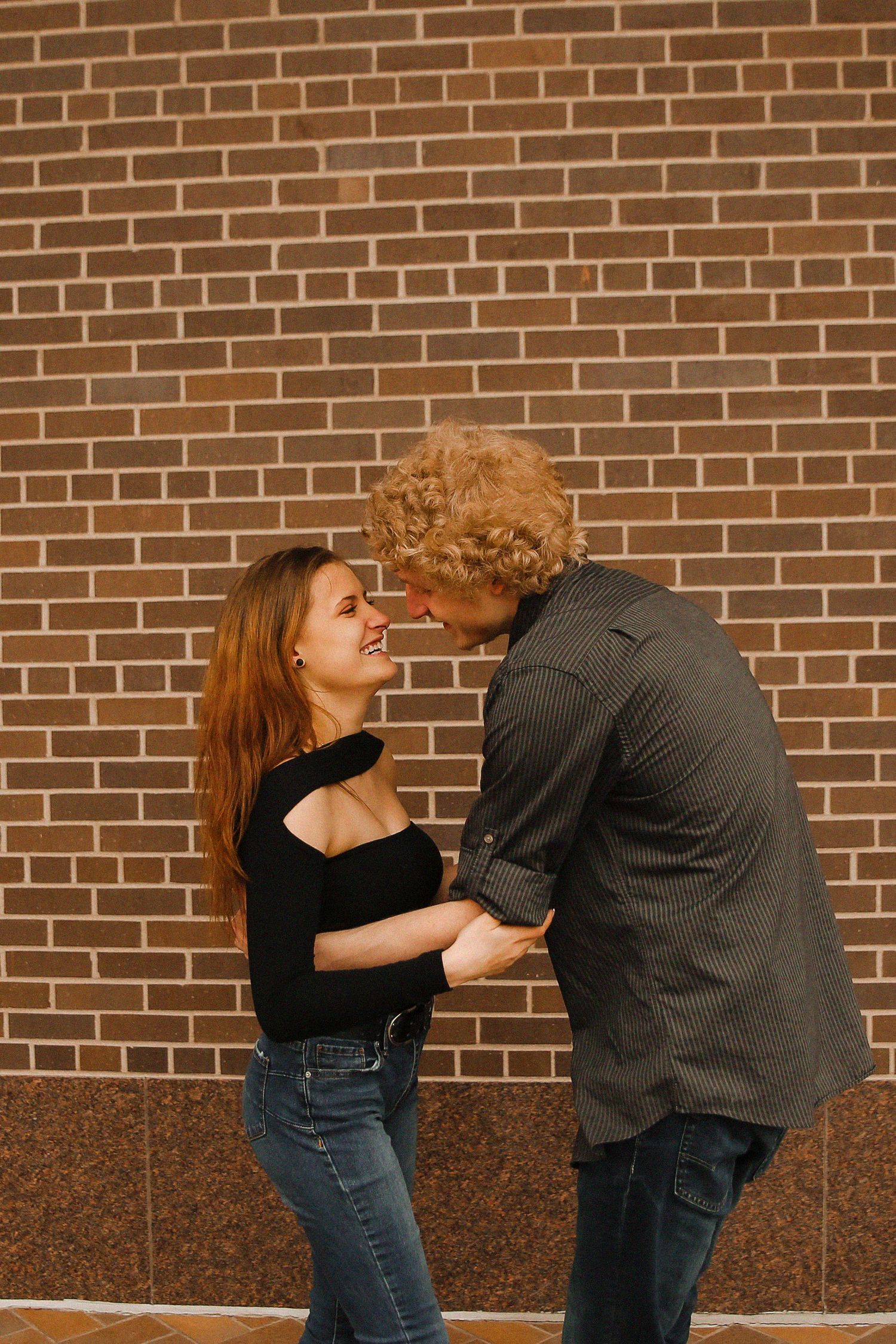 Fergus Falls Couple Photographer