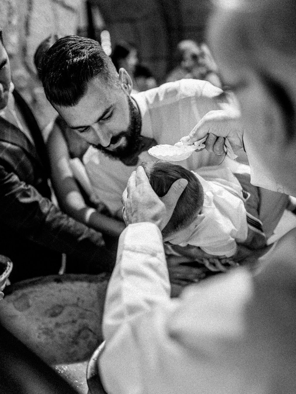 Fotografia preto e branco de batizado em Ponte de Lima