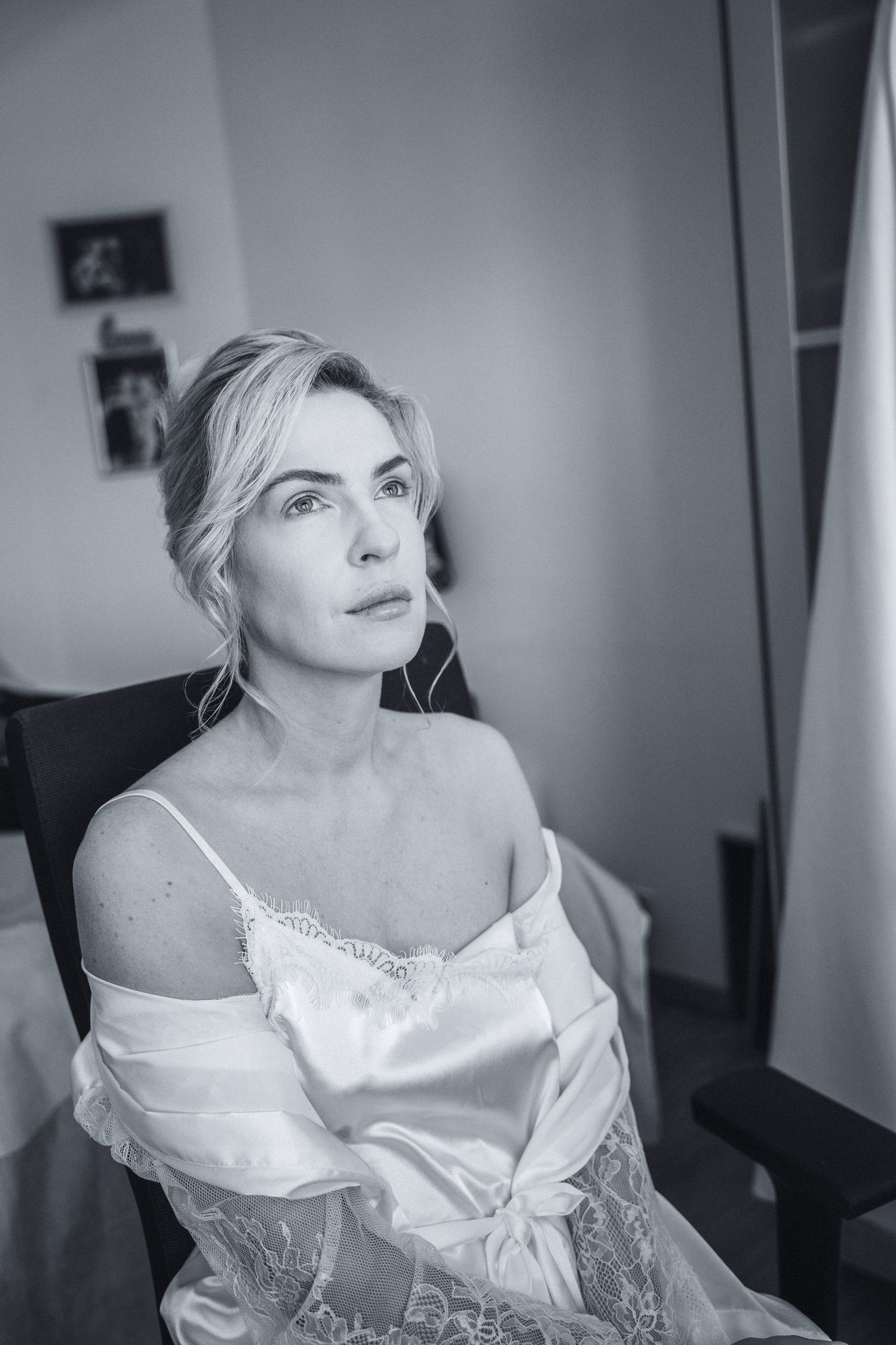 Moderne, natürliche und editorial‑inspirierte Hochzeitsfotografie in der Schweiz mit Fokus auf echten Momenten und zeitloser Ästhetik.