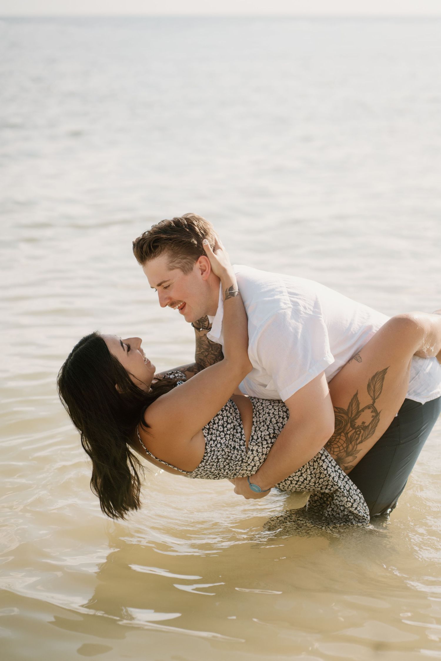Lakeside couples photography