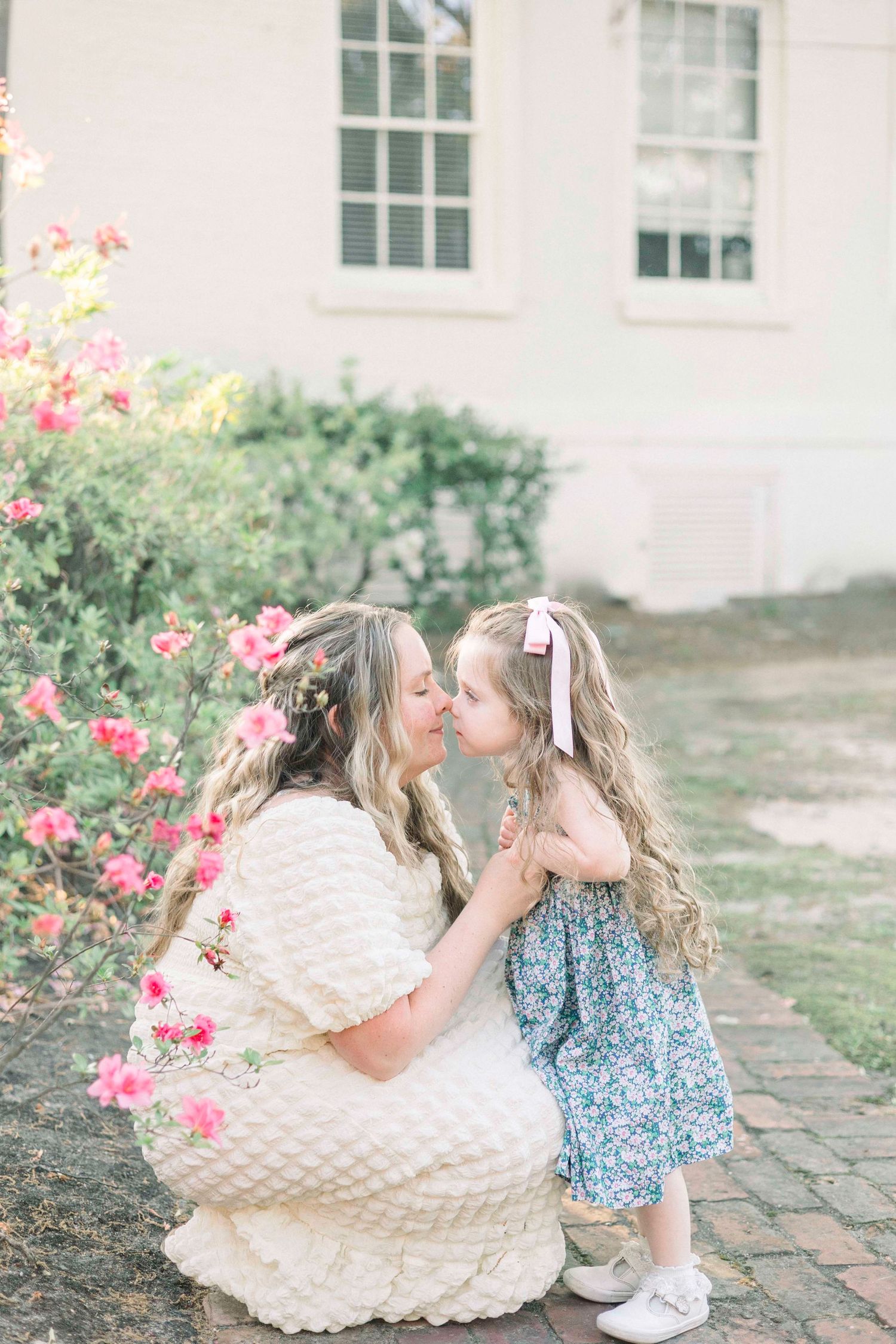 Grovetown newborn photographer, newborn in parents’ arms, storytelling newborn photos, CSRA baby photographer, natural newborn session