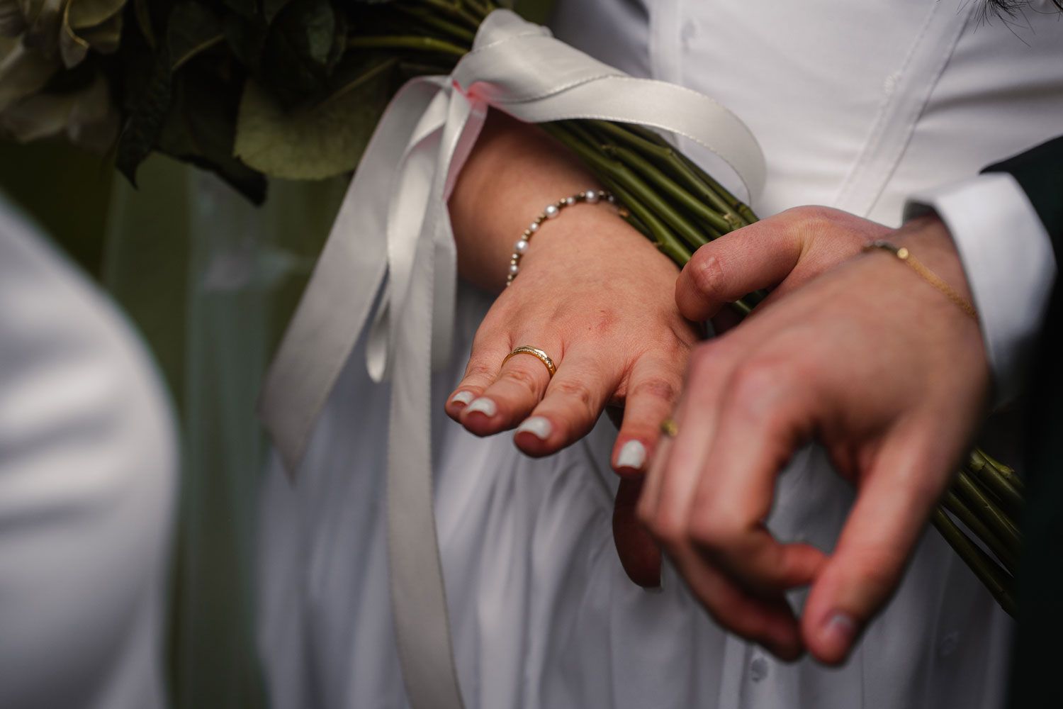 Ring Anstecken von Fingerschwur Hochzeiten