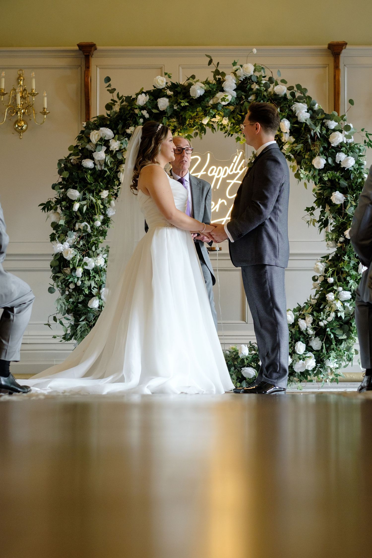 Norfolk Wedding Photographer at The Maynard Arms.