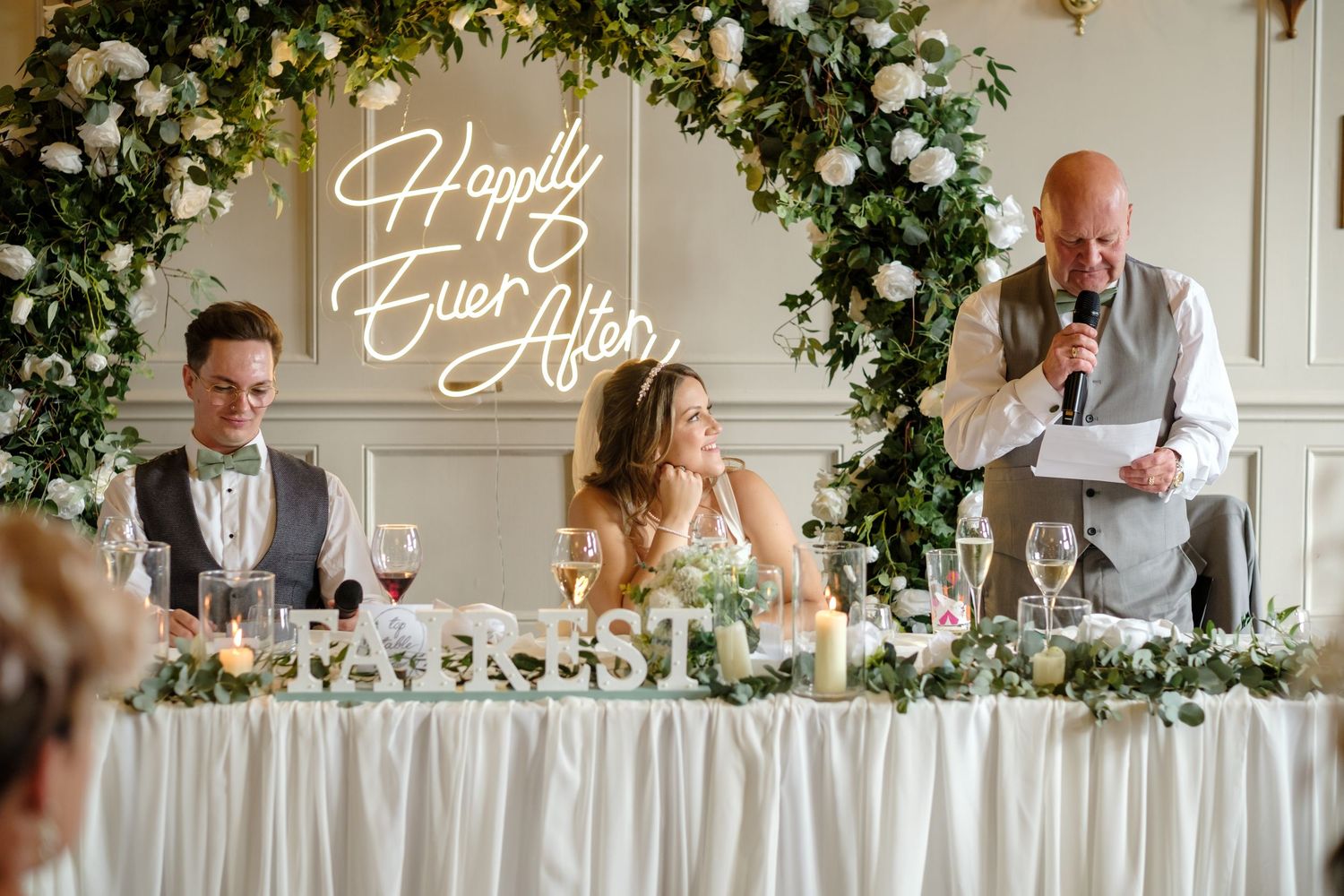 Norfolk Wedding Photographer at The Maynard Arms.