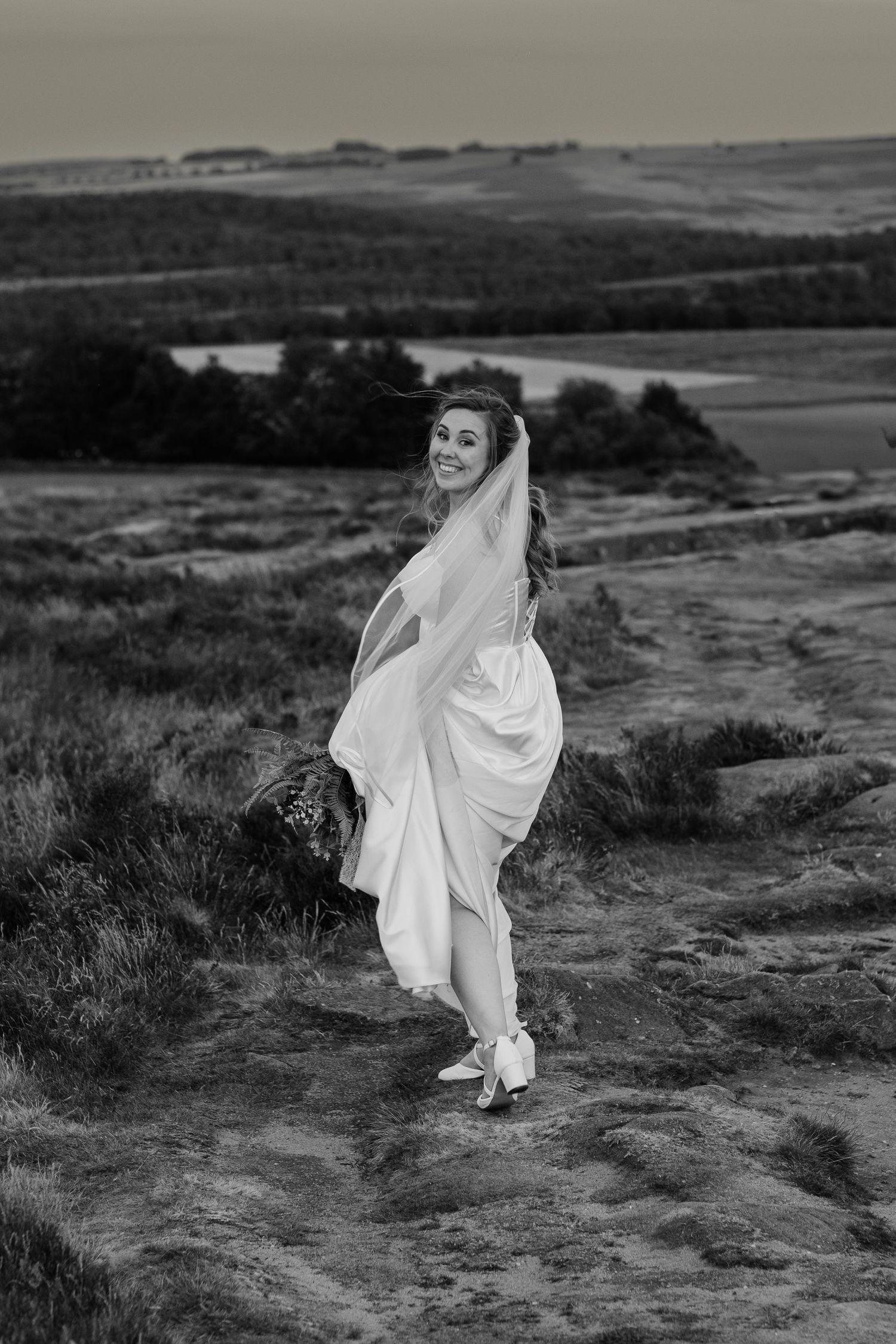 Norfolk wedding photographer covering Norfolk, Norwich, Suffolk, Cambridge and throughout the UK.