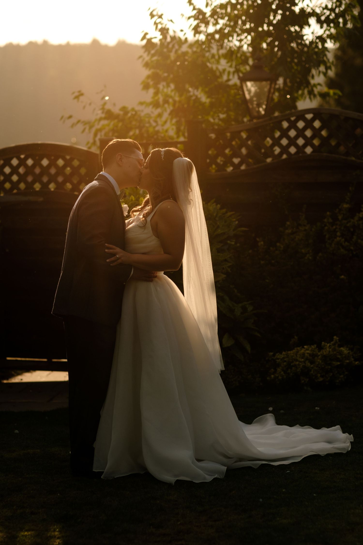 Norfolk Wedding Photographer at The Maynard Arms.