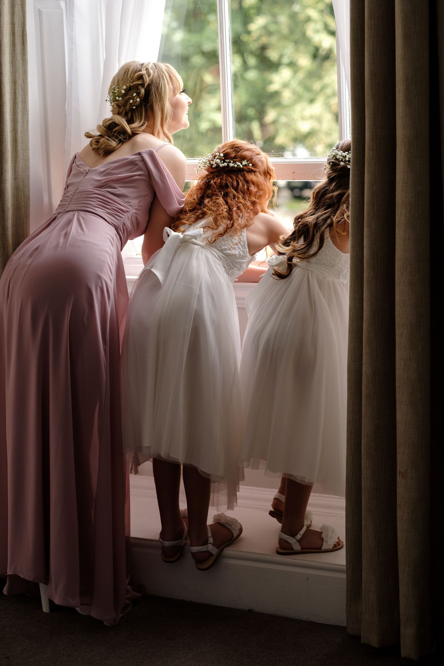 Norfolk wedding photographer covering Norfolk, Norwich, Suffolk, Cambridge and throughout the UK.