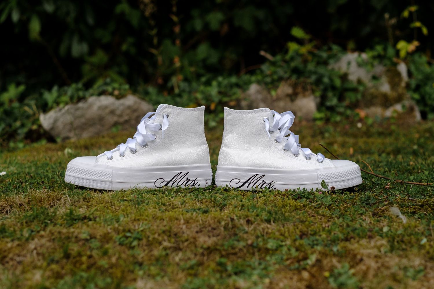 Norfolk Wedding Photographer at The Maynard Arms. Converse wedding shoes.