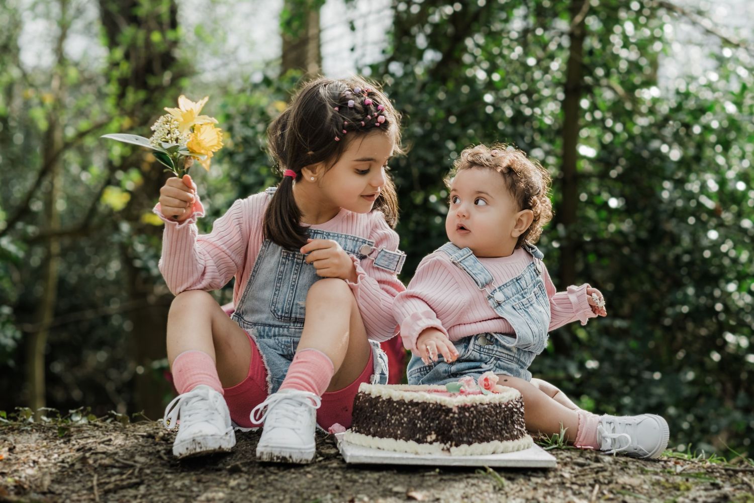 Norfolk family photographer covering Norfolk, Norwich, Suffolk, and Cambridgeshire.