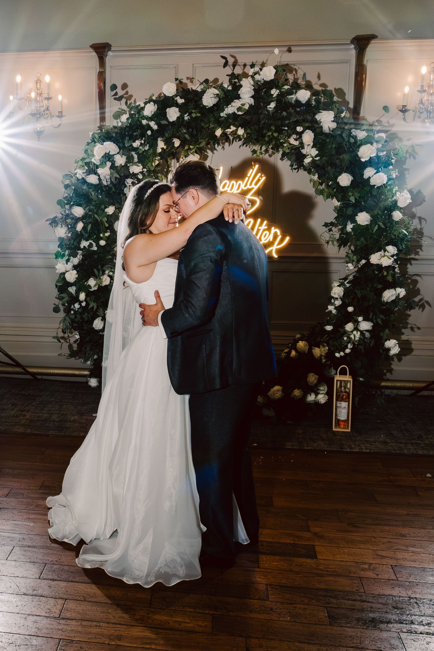 Norfolk Wedding Photographer at The Maynard Arms.