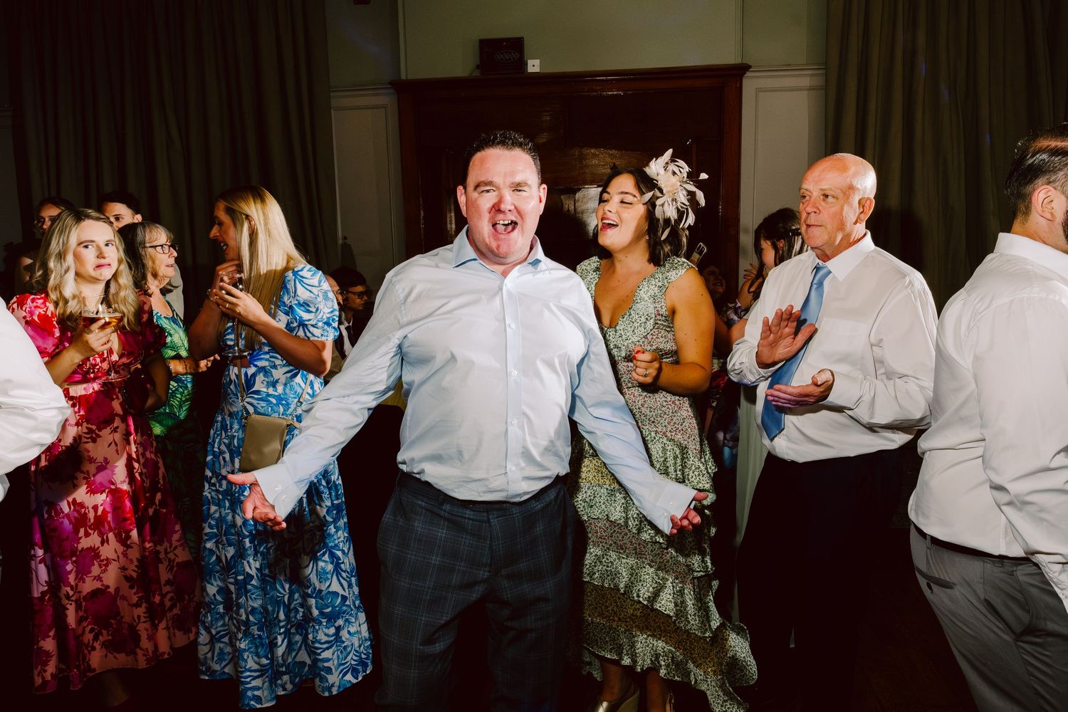 Norfolk Wedding Photographer at The Maynard Arms.
