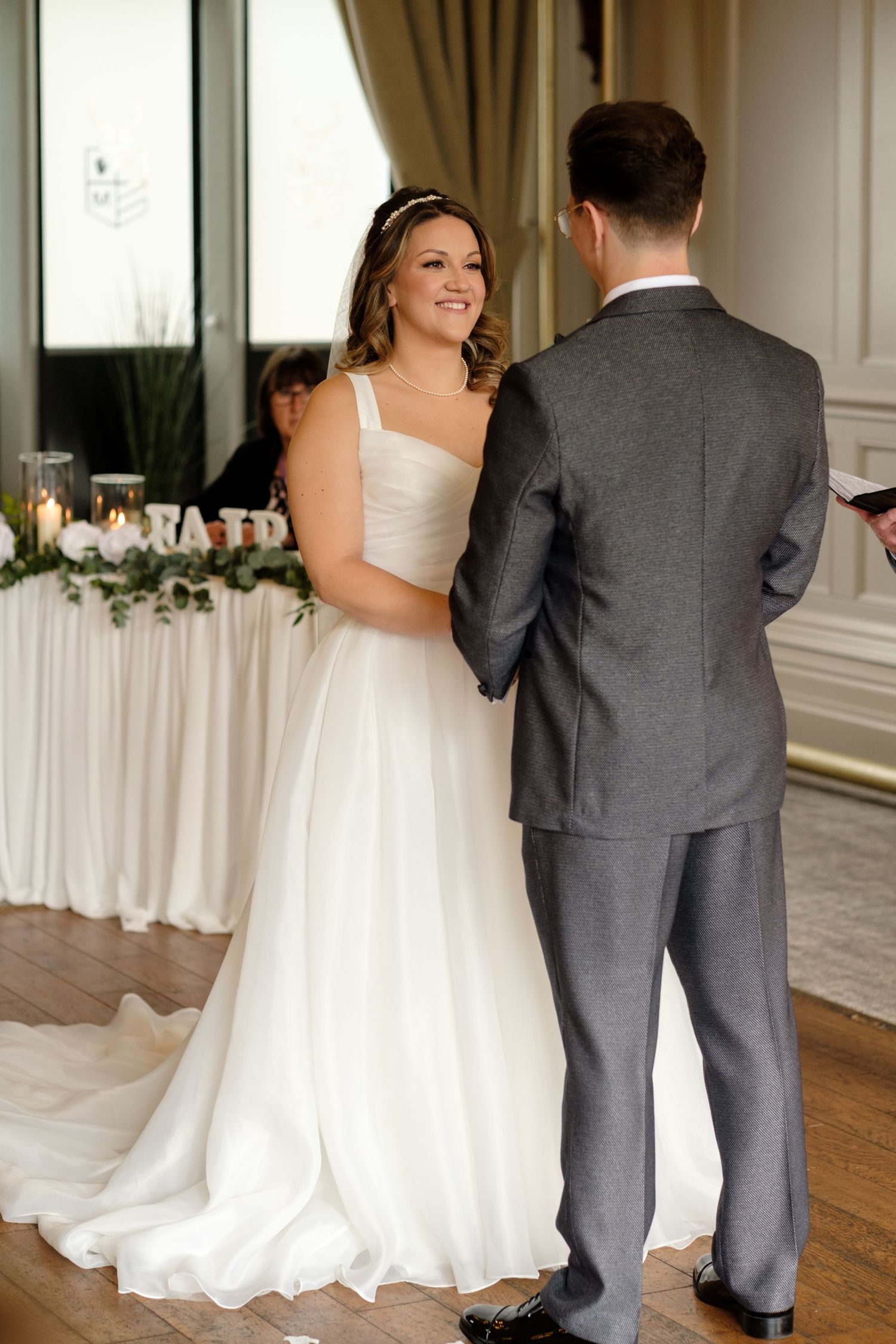 Norfolk Wedding Photographer at The Maynard Arms.