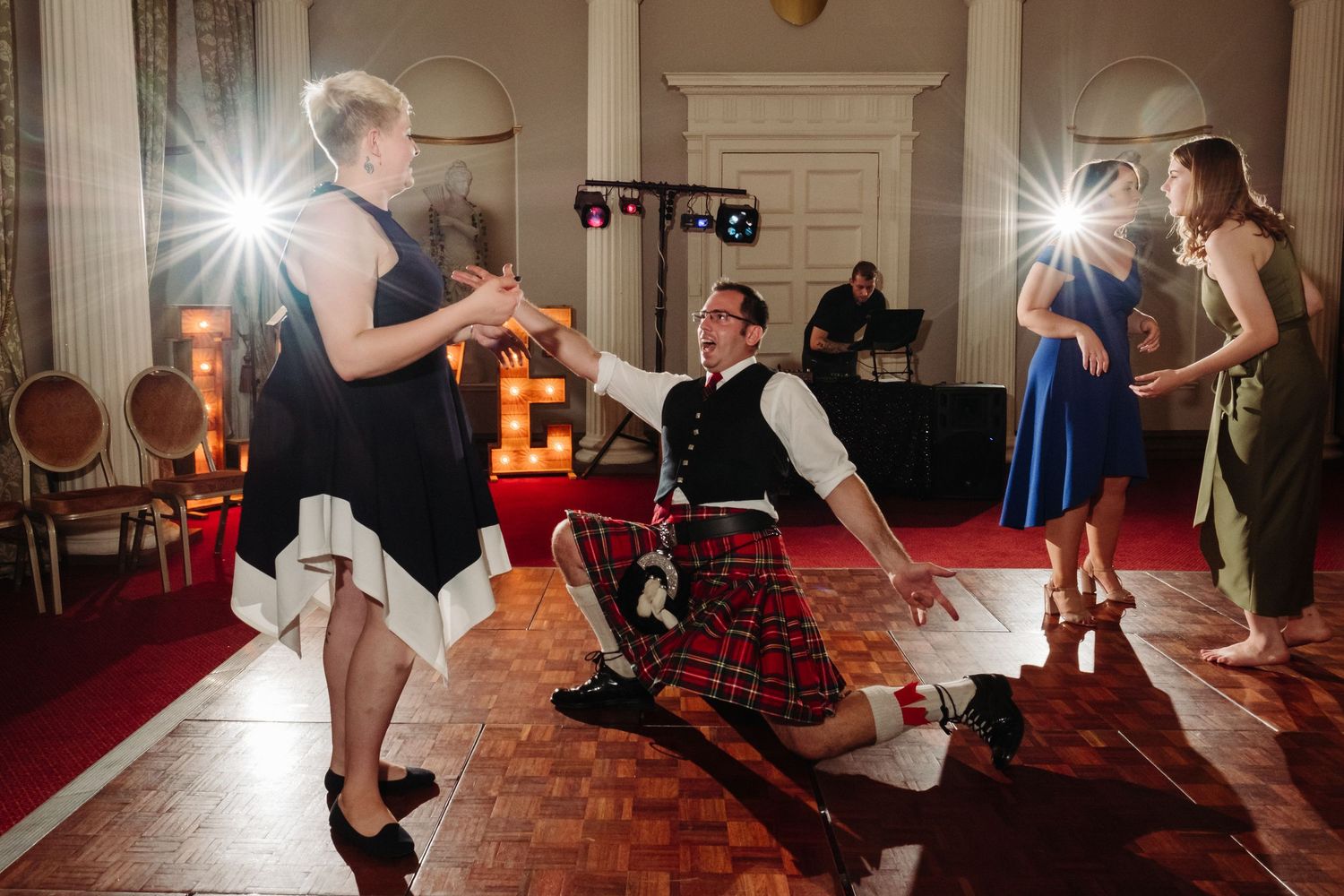 Wedding dance photography by Norfolk wedding photographer Chris Loneragan. Available in Norfolk, Norwich, Suffolk, Cambridge.
