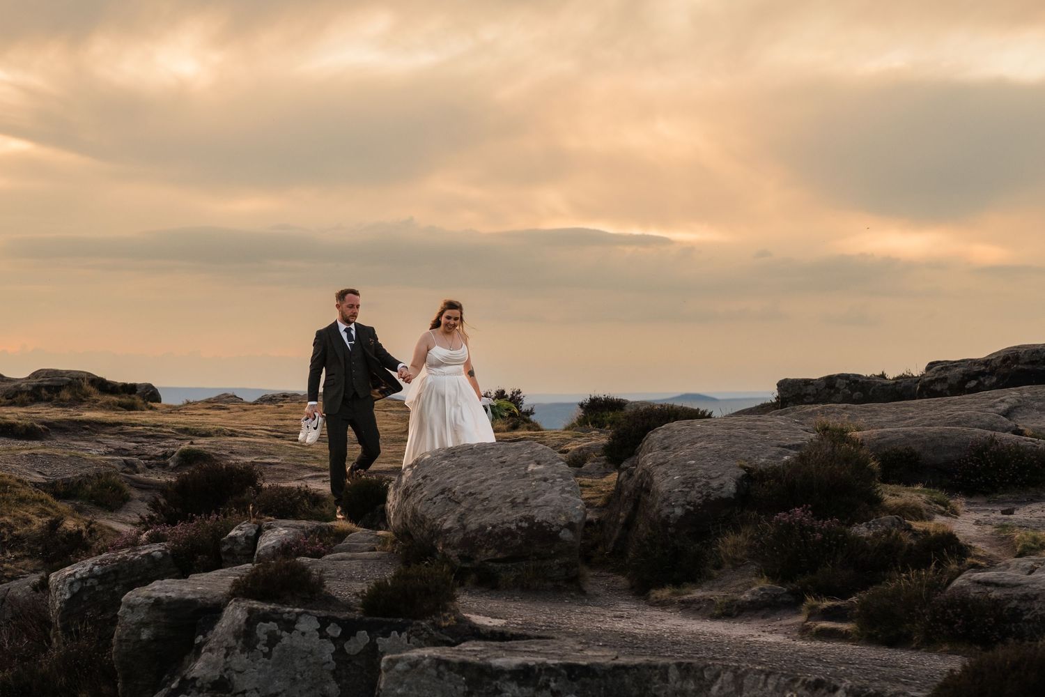 A beautiful sunset wedding by Norfolk and Norwich wedding photographer. Top 100 wedding photographer covering Norfolk, Suffolk, Cambridge.