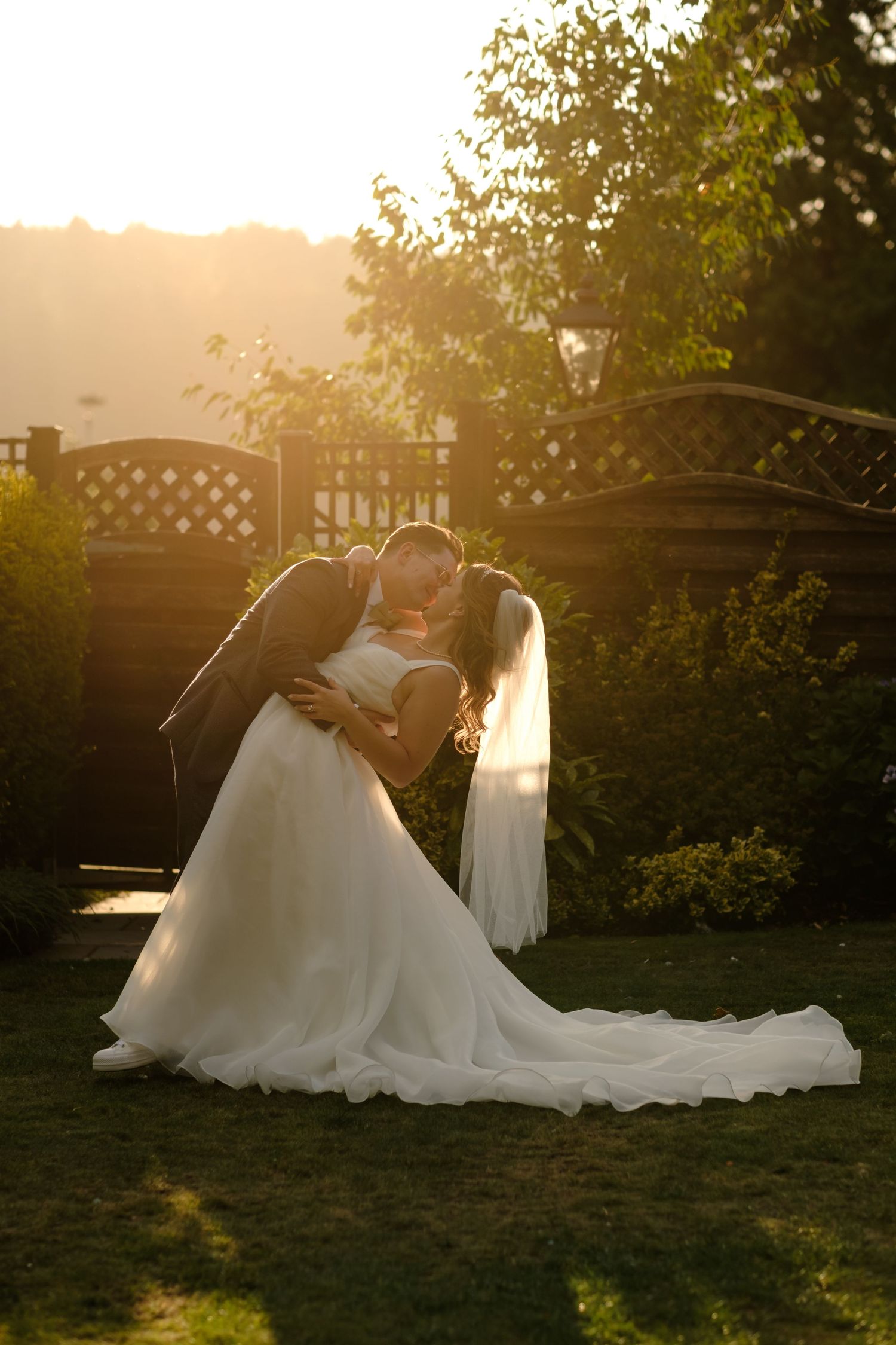 Norfolk Wedding Photographer at The Maynard Arms.