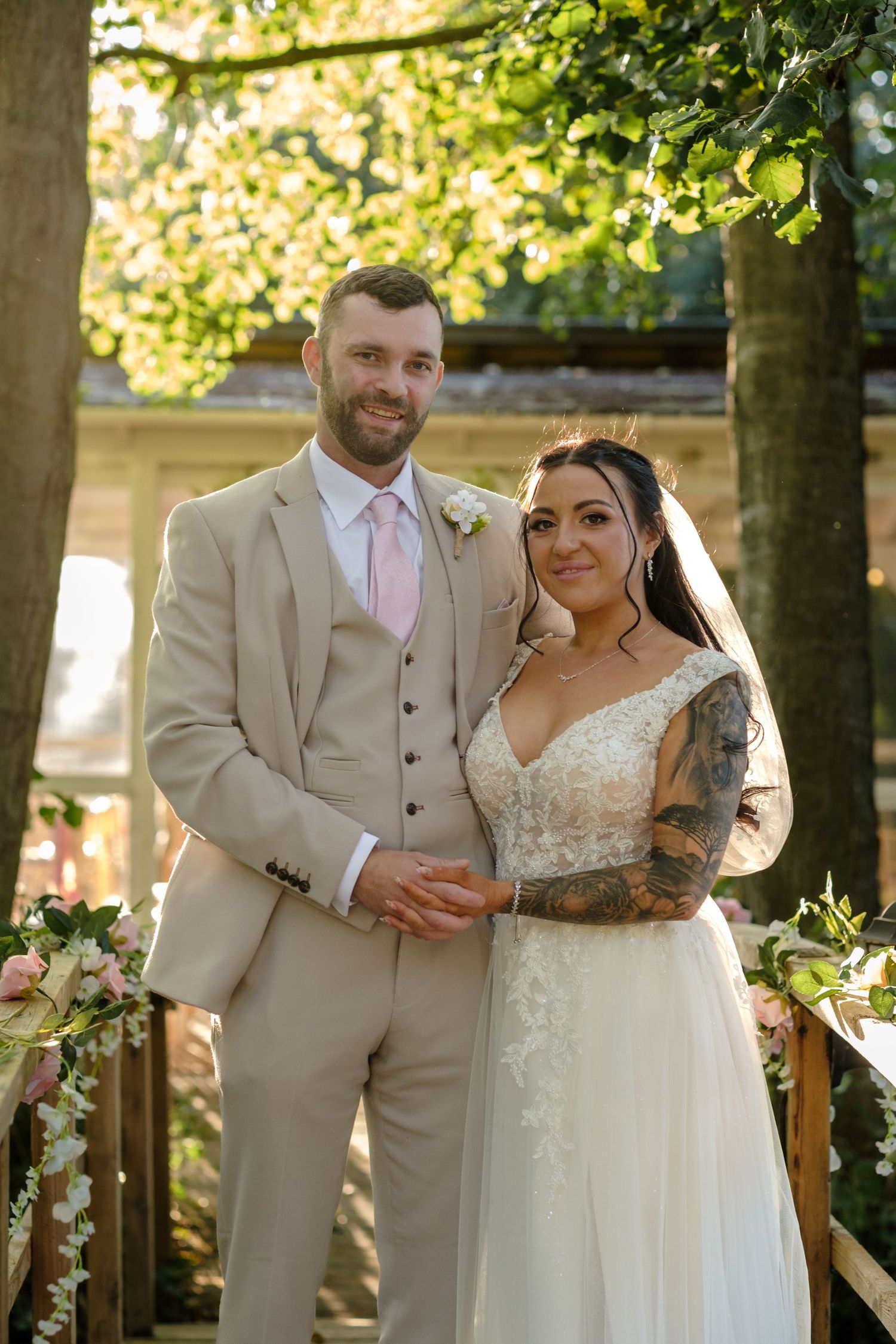 Minstrel Court Cambridge Wedding by Norfolk Wedding Photographer Chris Loneragan.