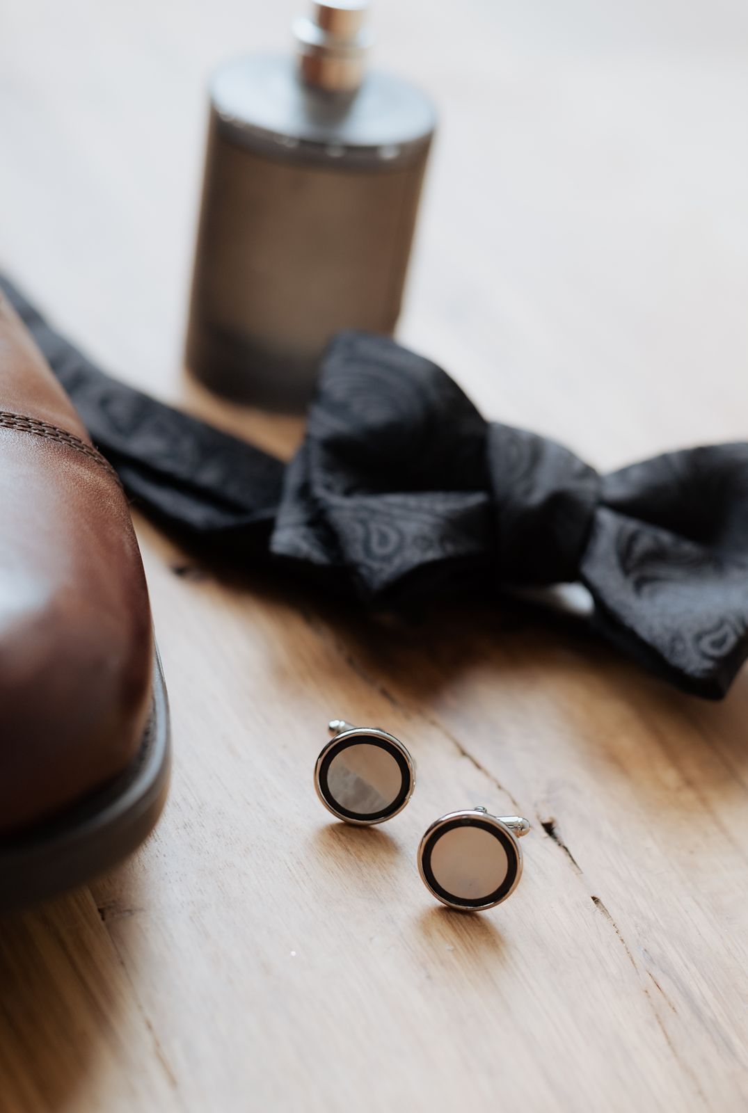 Groom detail images- oklahoma wedding