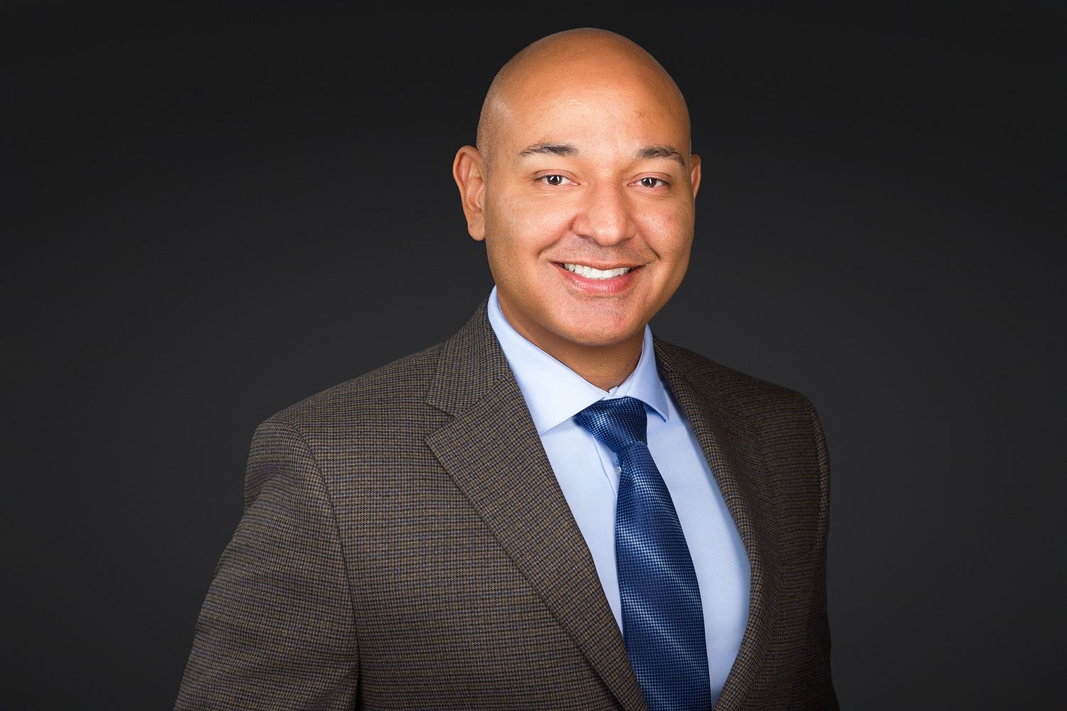Professional corporate headshots for teams and staff in Lehigh Valley - The Confident Lens studio photography