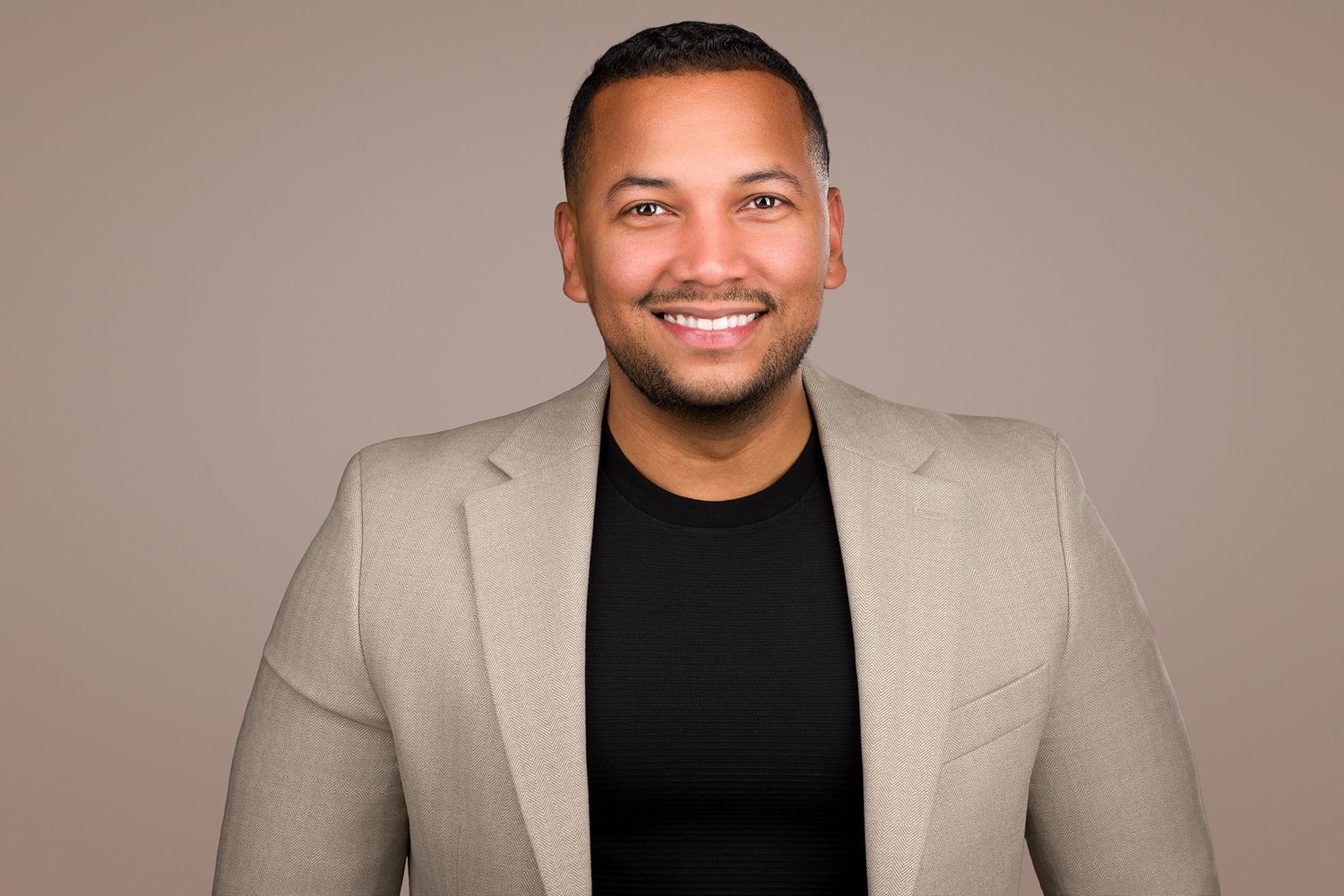 Employee headshots for corporate team - professional staff photography by The Confident Lens