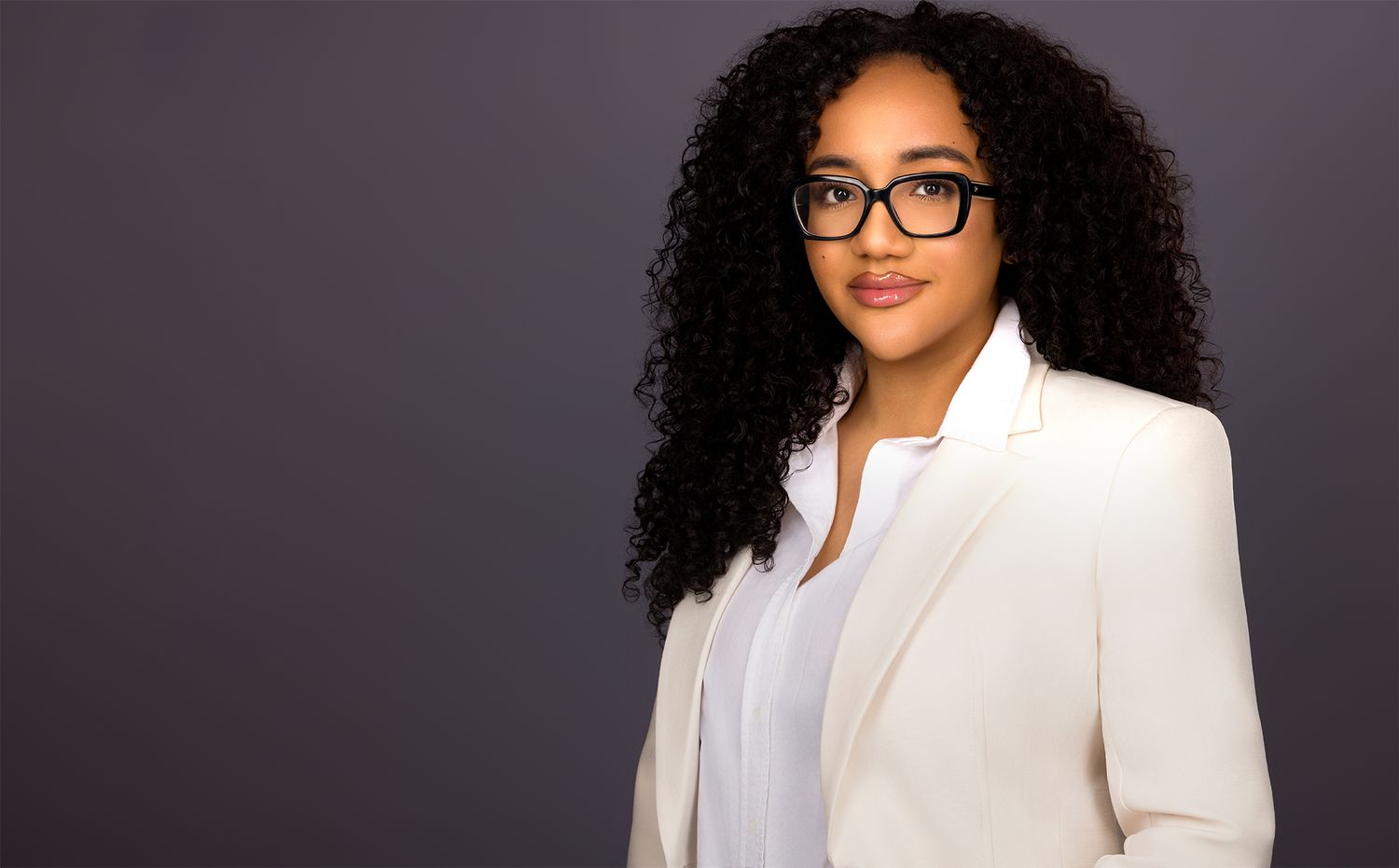 Corporate headshots for business teams in Allentown, Bethlehem, Easton & Lehigh Valley by The Confident Lens—modern staff and team portraits