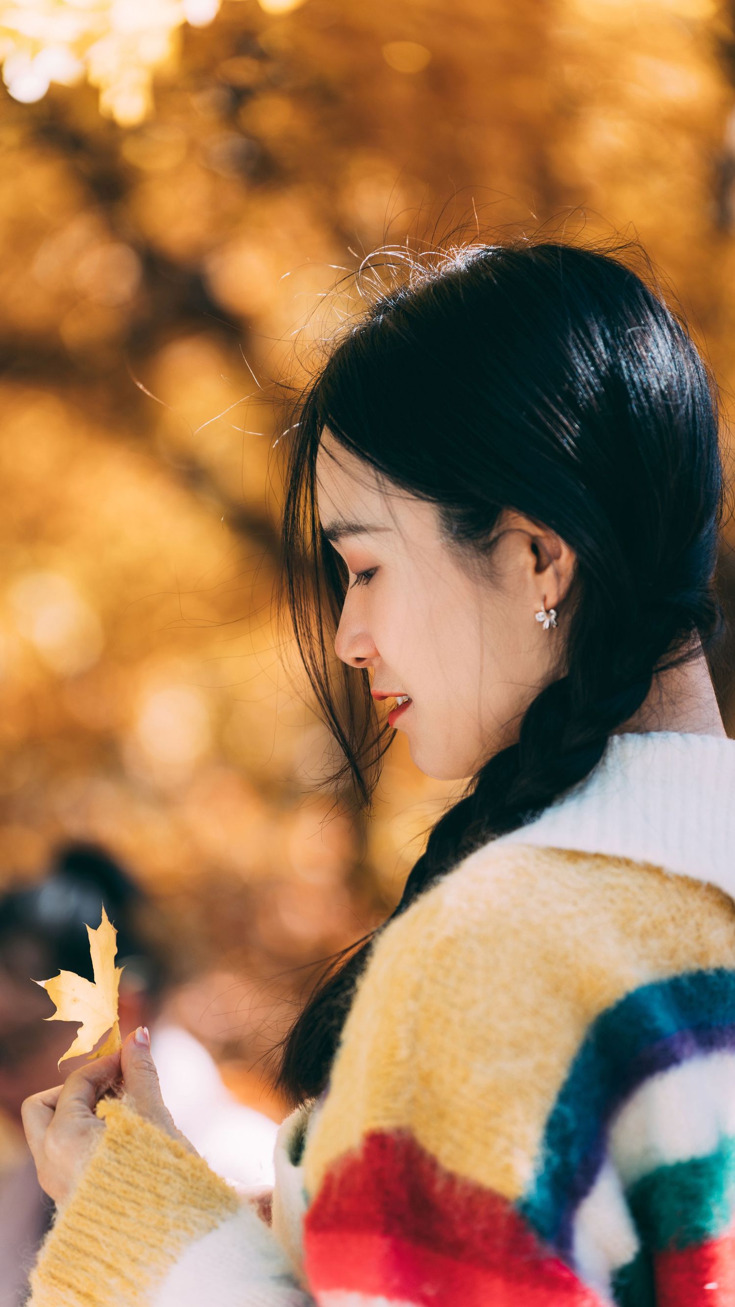 Creative portrait photography using natural light and emotion by Wesley Yan