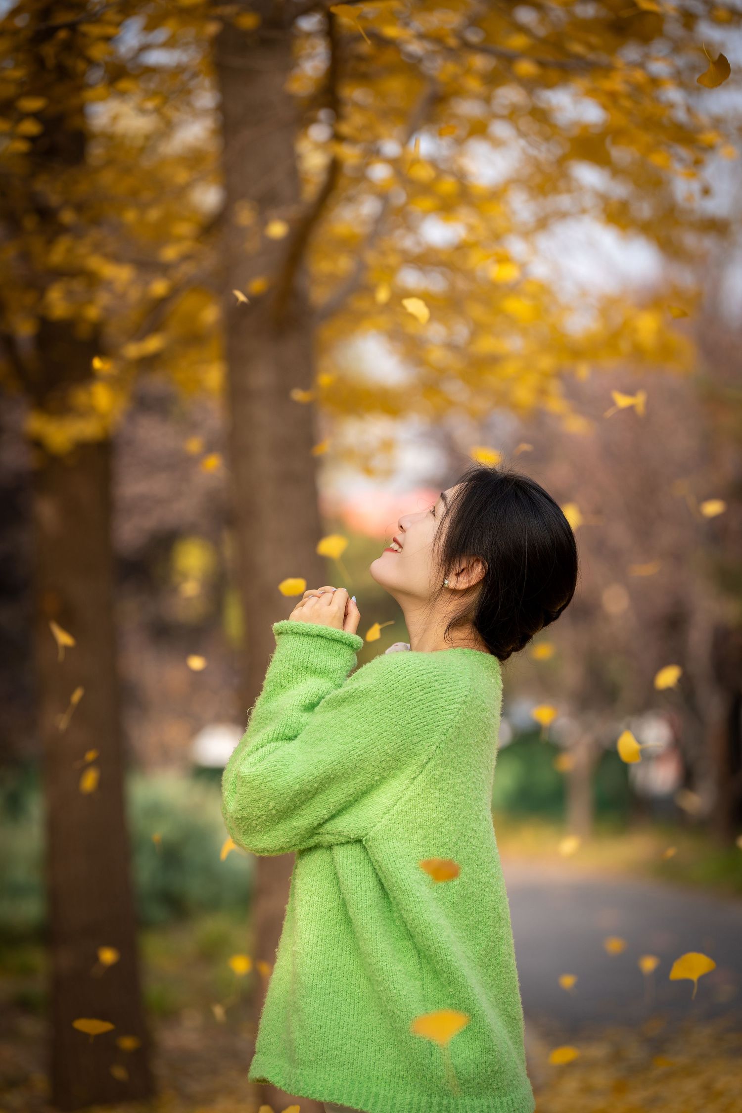 Creative portrait photography using natural light and emotion by Wesley Yan