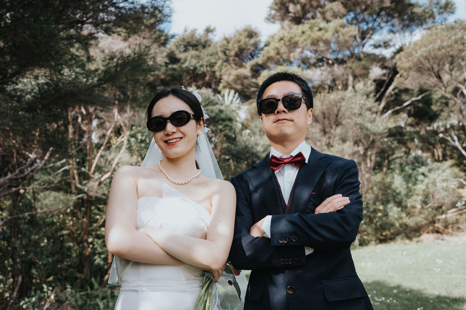 Romantic wedding photoshoot in Auckland with natural and cinematic style by Wesley Yan