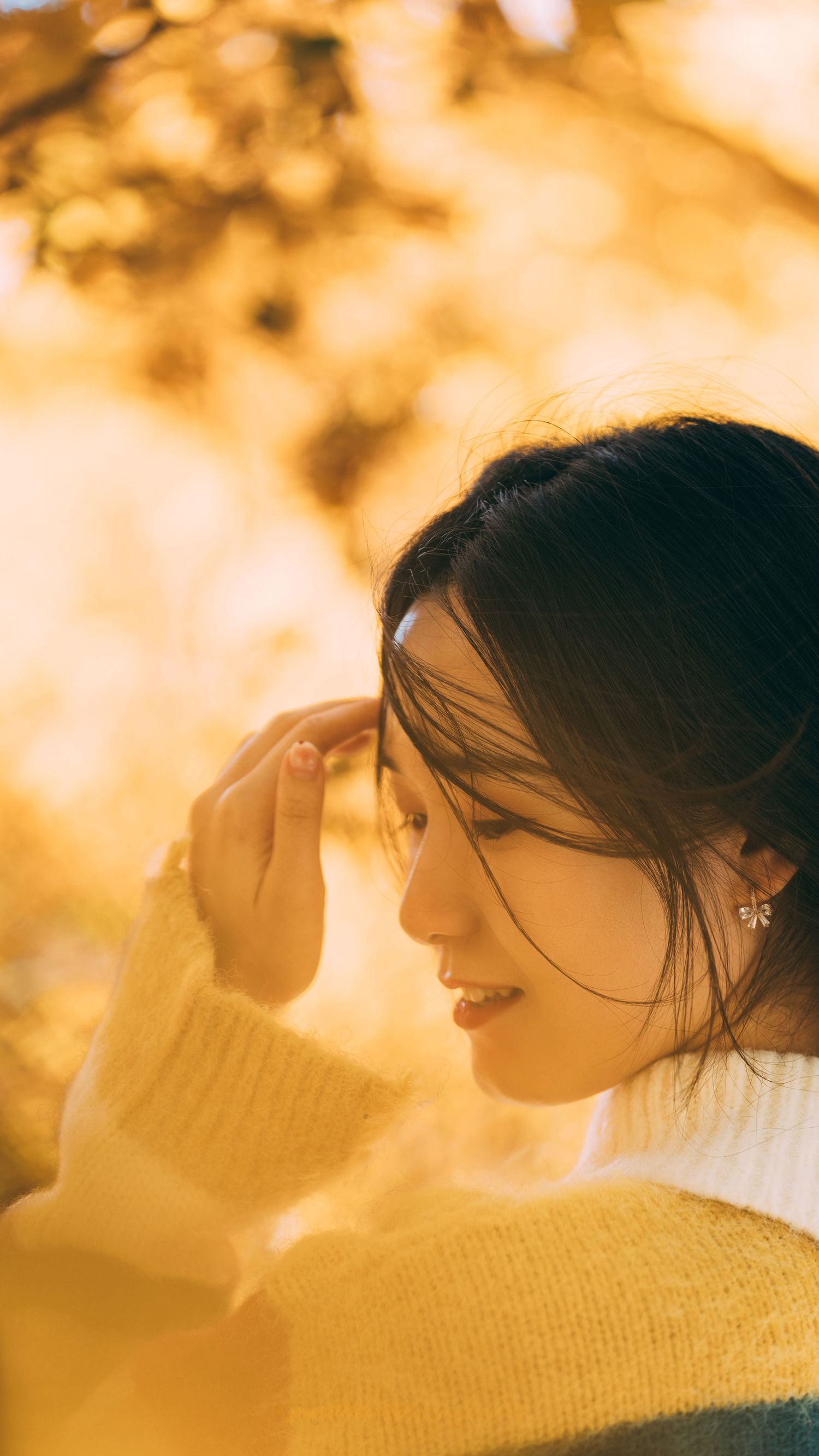 Creative portrait photography using natural light and emotion by Wesley Yan