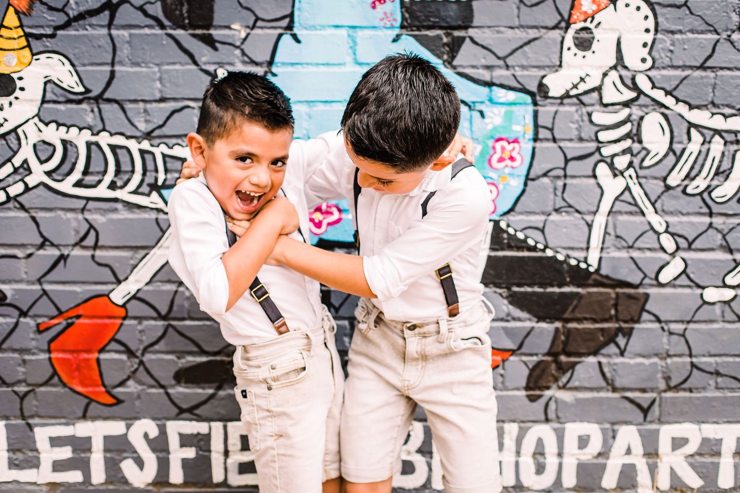 fun urban family photos in dallas fort worth bishop arts district