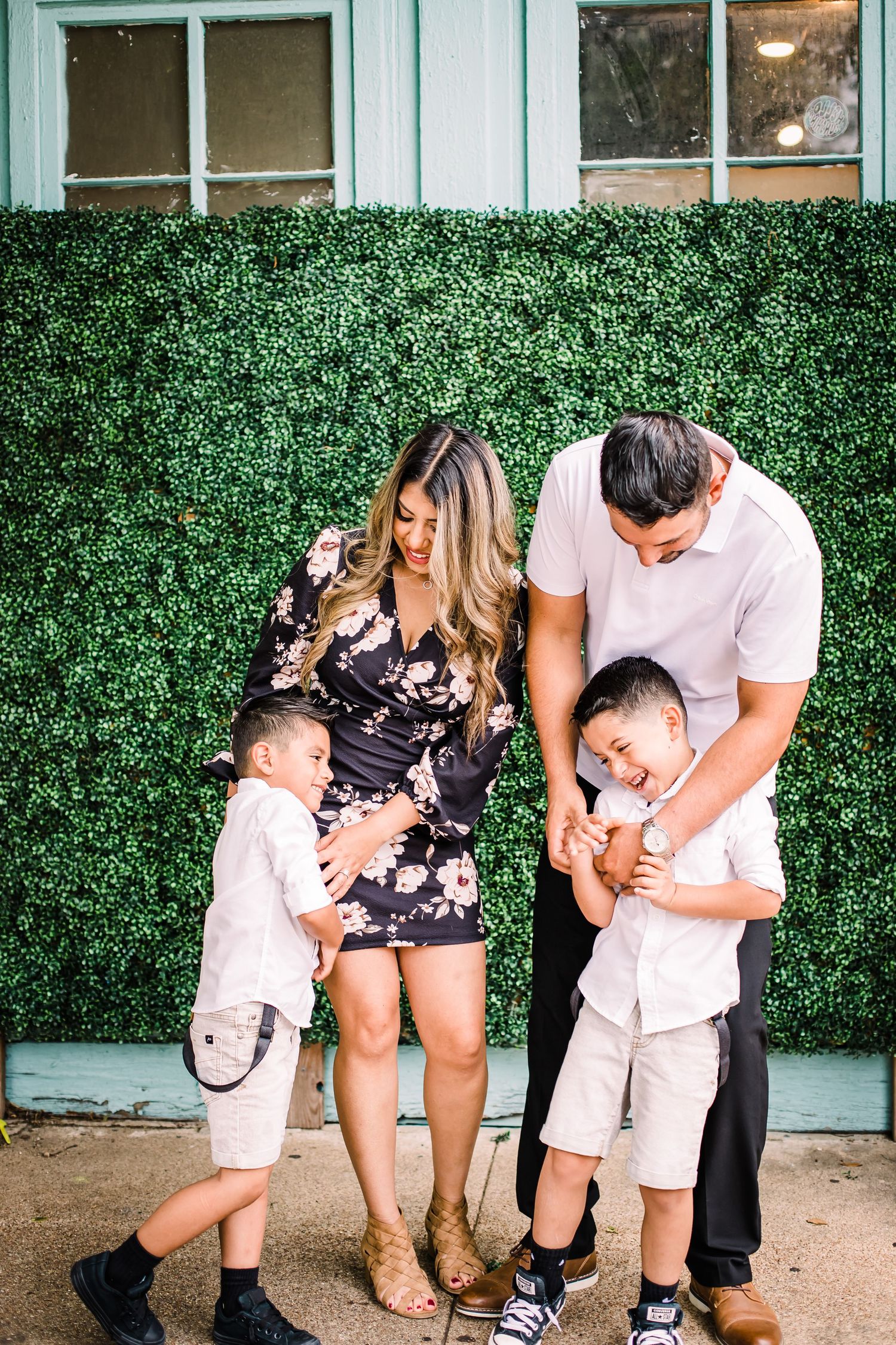 fun urban family photos in dallas fort worth bishop arts district