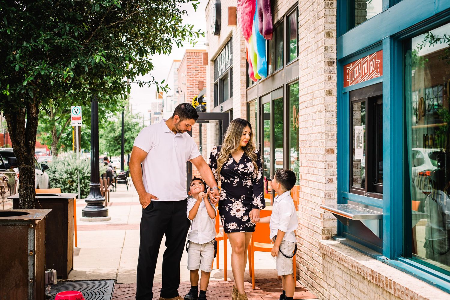 fun urban family photos in dallas fort worth bishop arts district